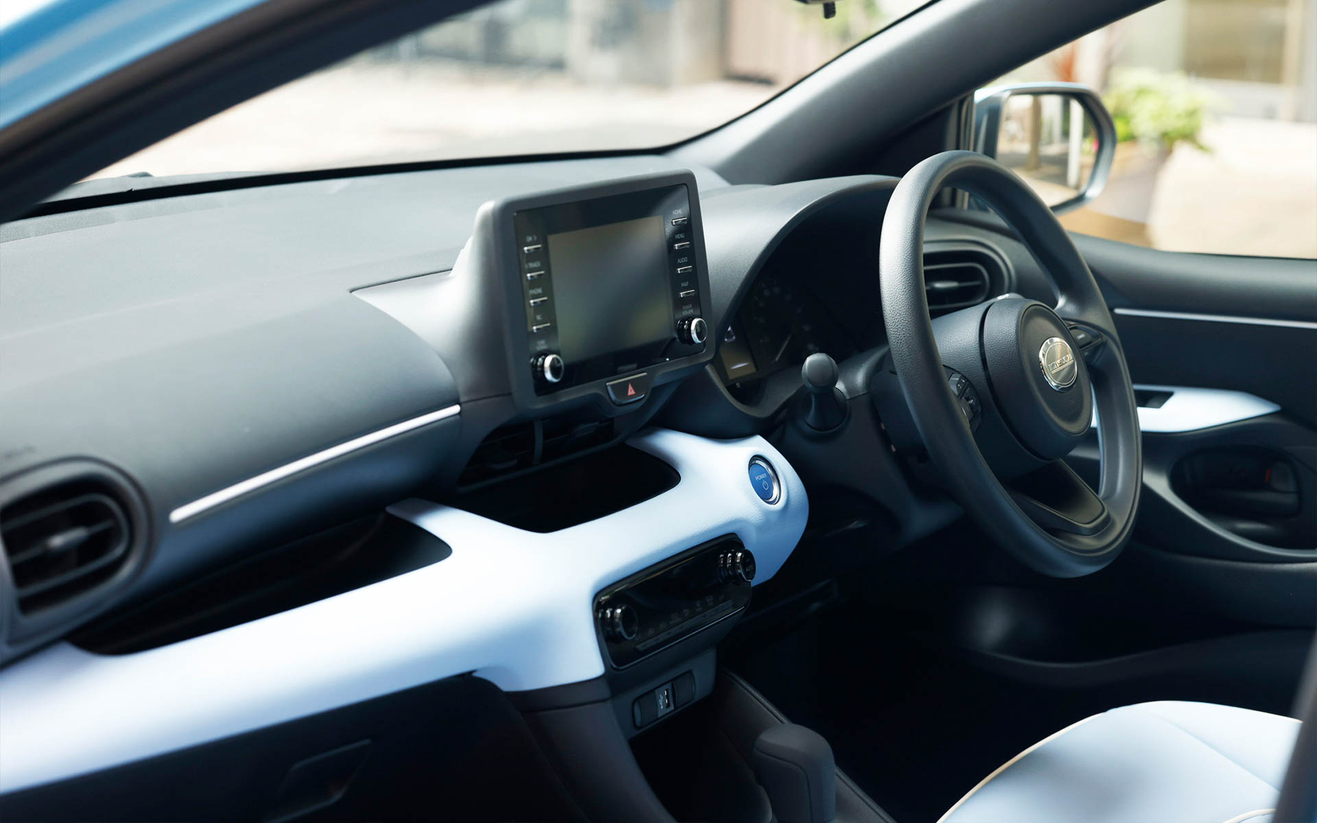 新型ビュート ストーリーの内装イメージ