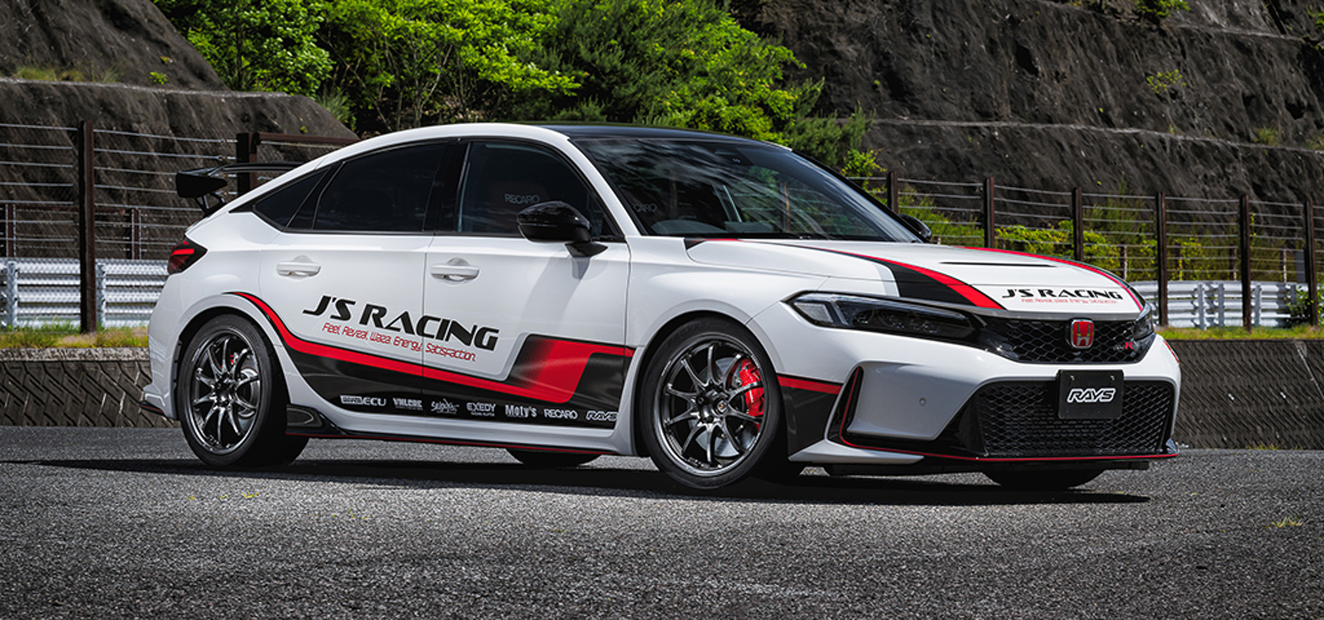 レイズの新作ホイール「CE28N-plus」装着イメージ