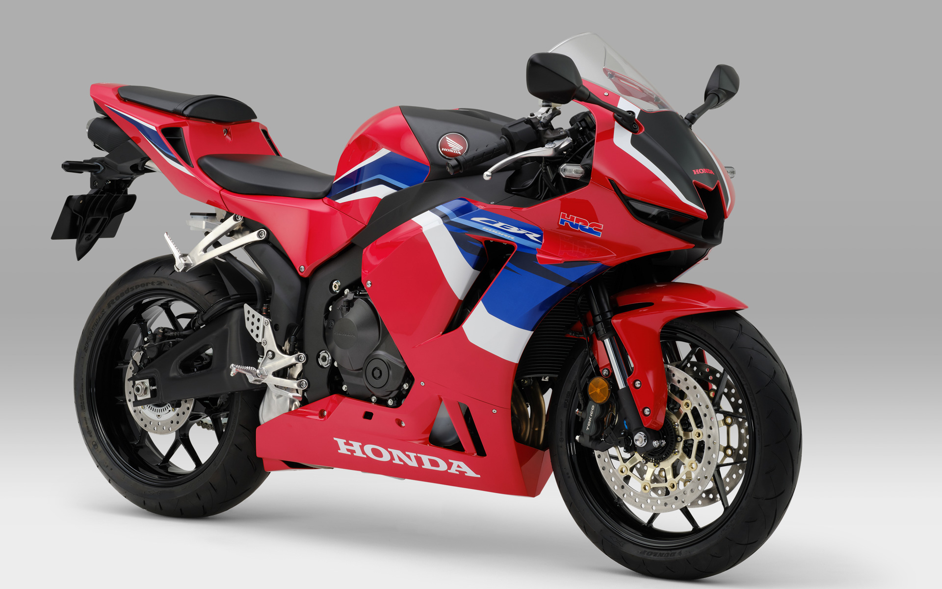 写真は現行モデルの「CBR600RR」