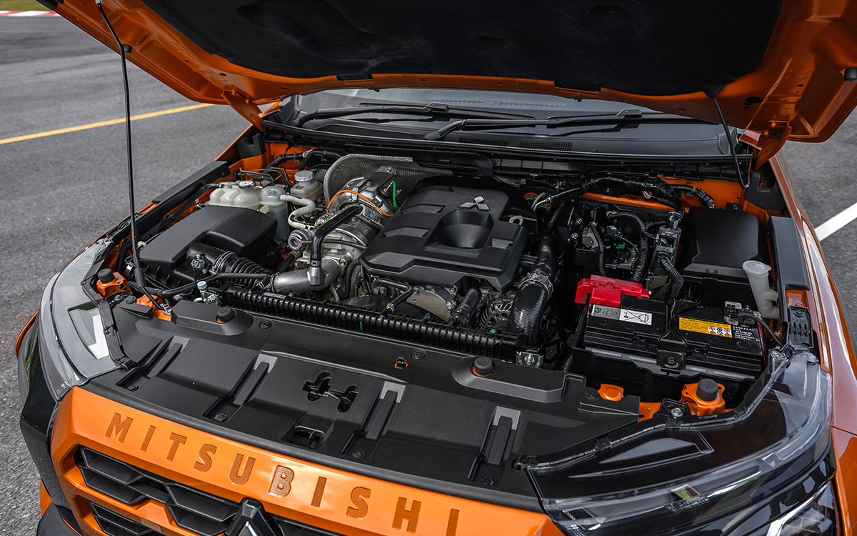 150kW仕様のエンジンルーム