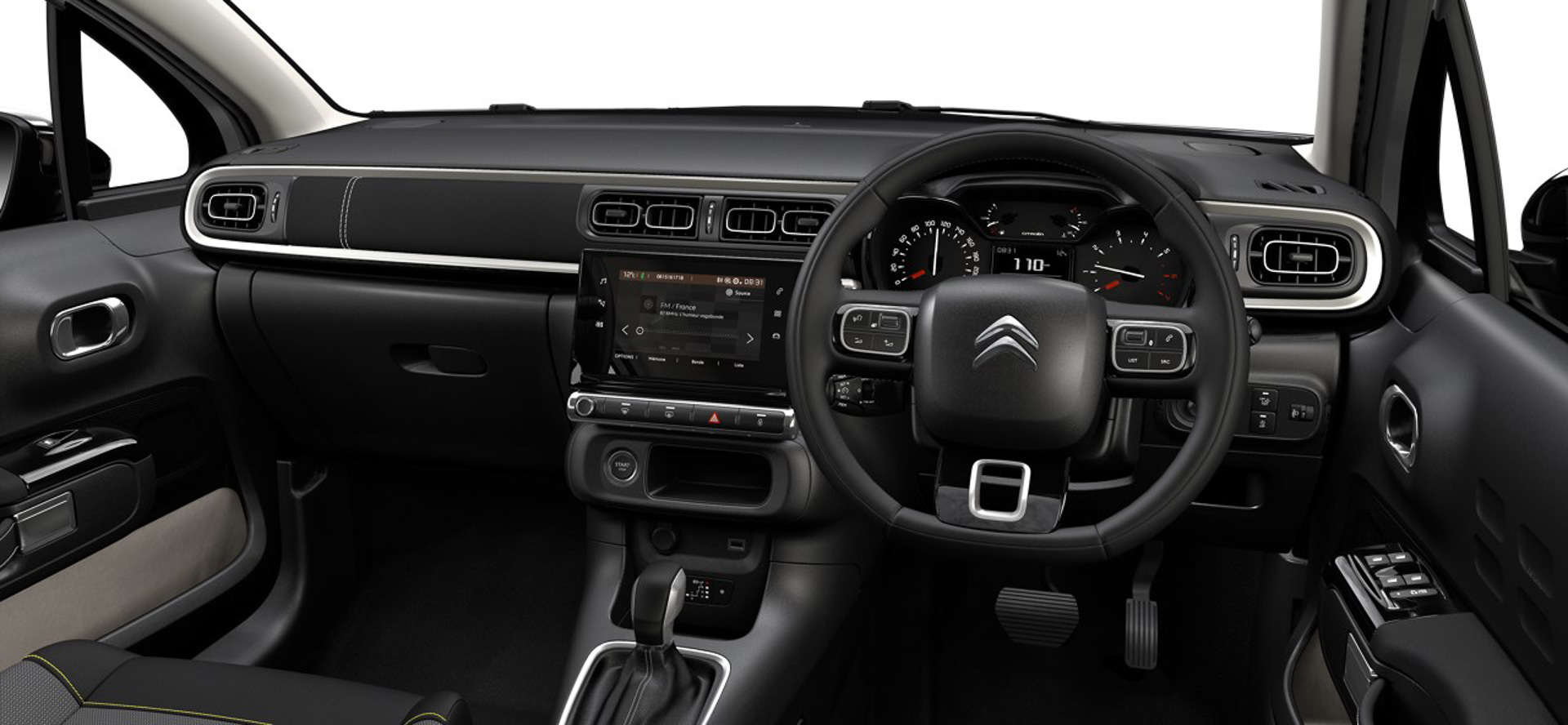 ダッシュボードにシルバーのアクセントカラーとホワイトステッチが施される