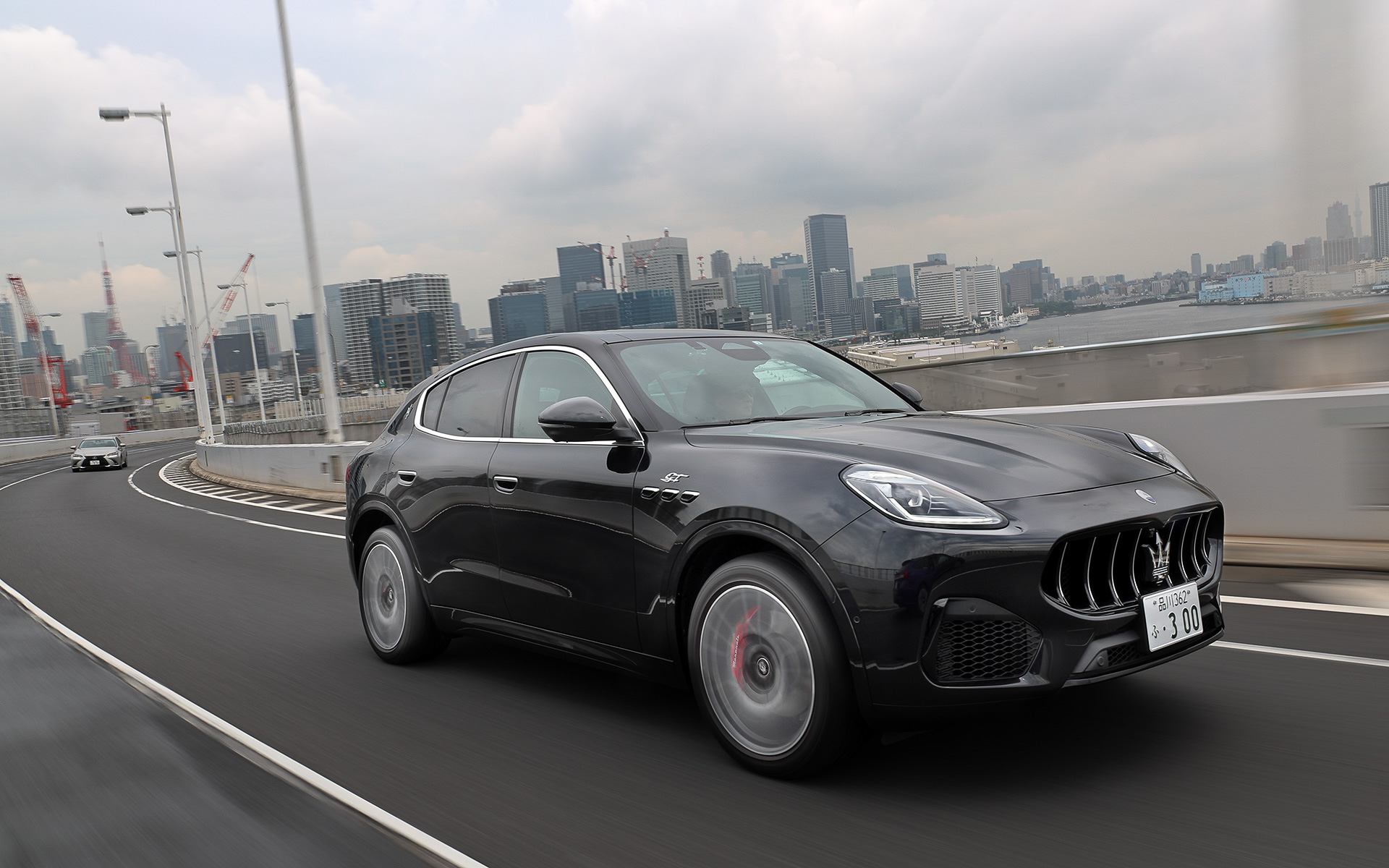 マセラティの新型SUV「グレカーレ」