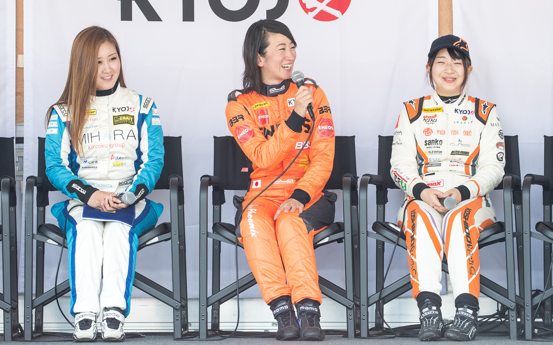 開幕戦と同じく、レース終了後に２度に分かれてトークショーが行なわれた