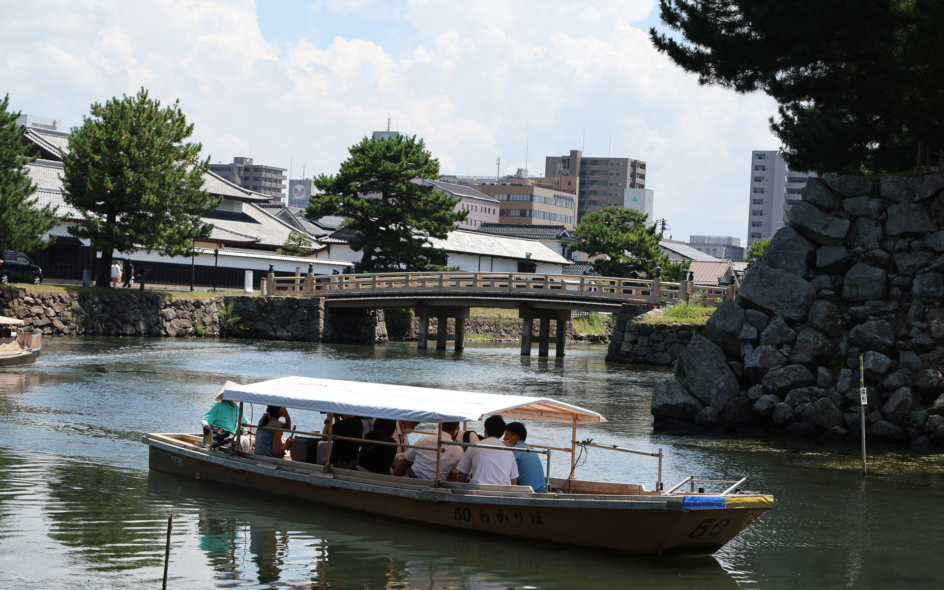 電動推進機であれば騒音も小さく、排出ガスの匂いがゼロとなりため、味わえる風情も格段に違う