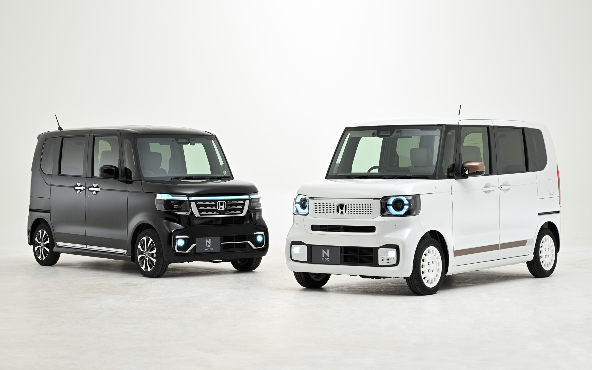 新型「N-BOX」用純正アクセサリーの一部を公開