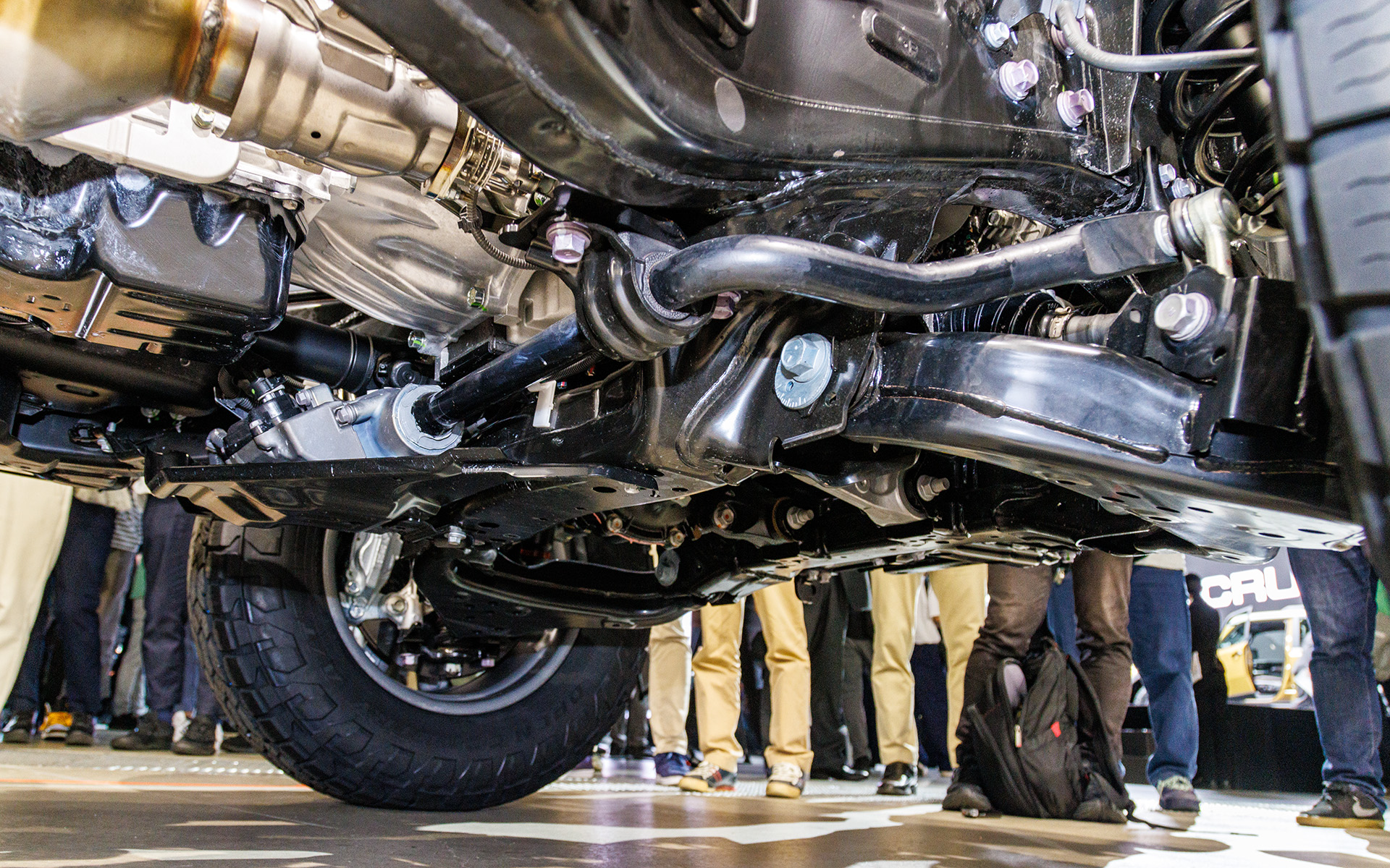 スタビライザーの状態を変更可能なSDM。中央にコントローラーが見える