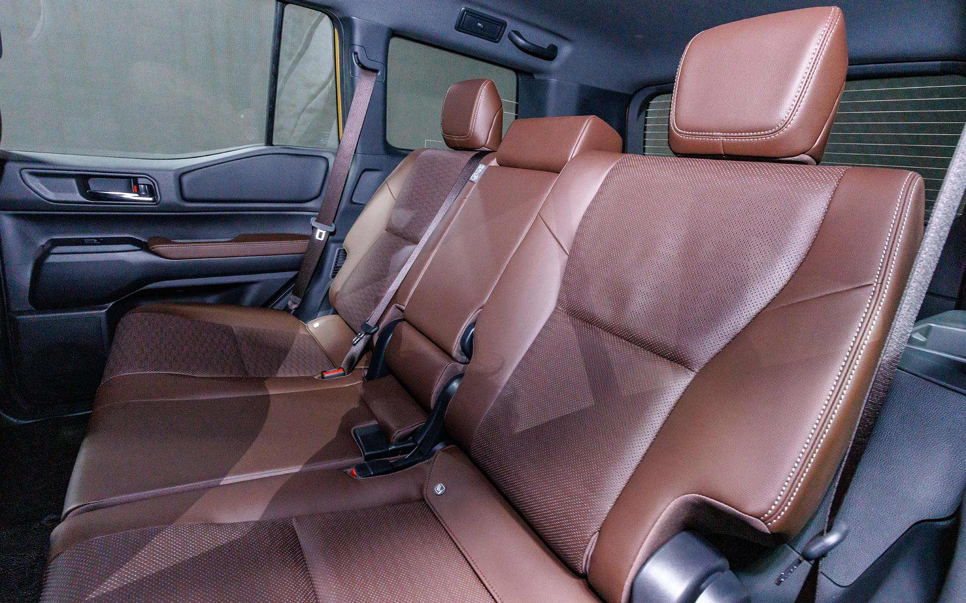 セカンドシート