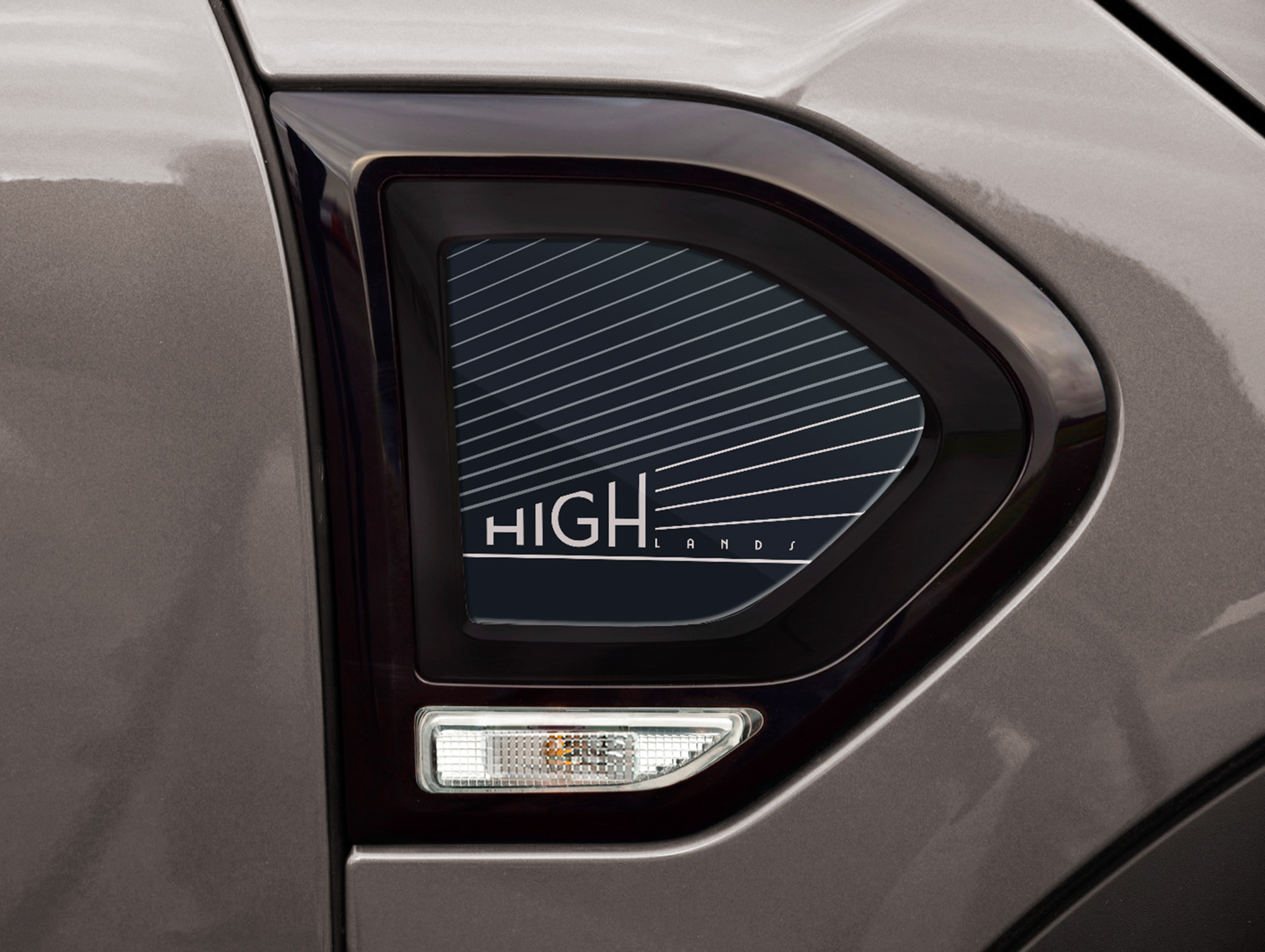 日本全国200台の限定車「MINI クロスオーバー・ハイランド・エディション」