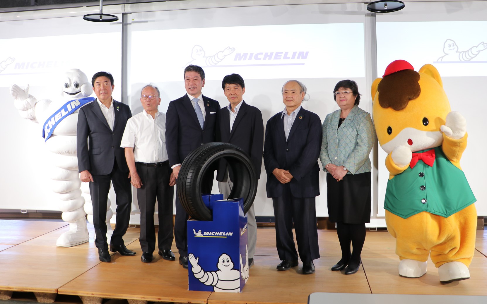 発表会にはミシュランマン（ビバンダム）とぐんまちゃんもお祝いに駆けつけた