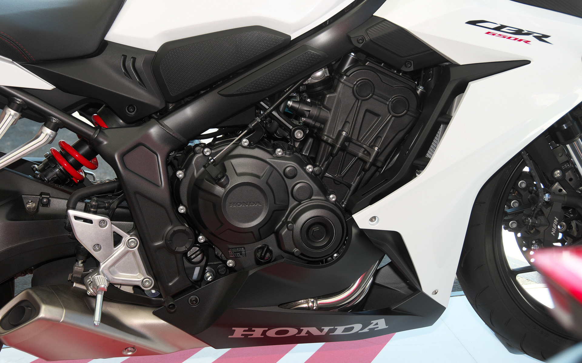 「CBR650R」も展示