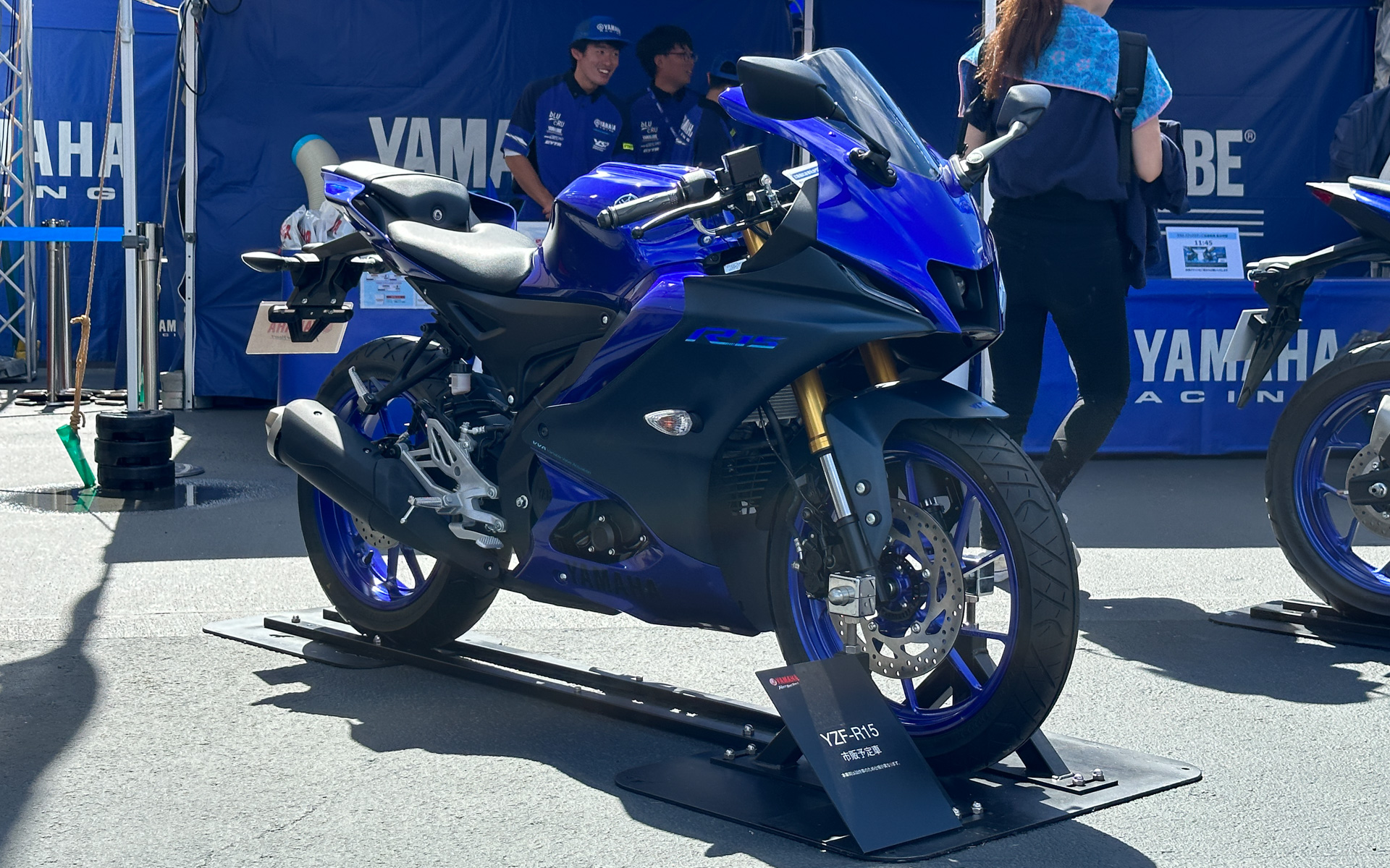 市販予定の155ccクラスの「YZF-R15」とYZF-Rシリーズを展示