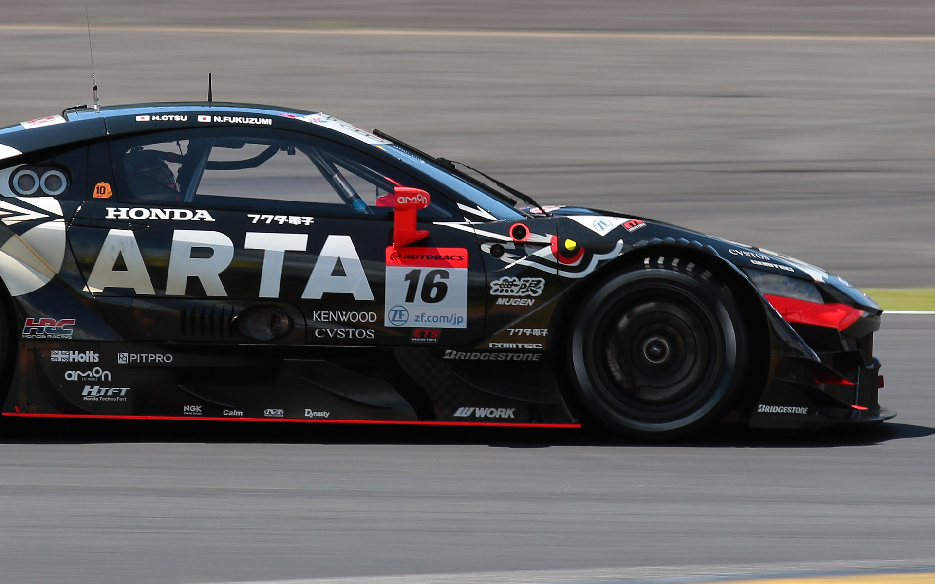 GT500クラス2位の16号車 ARTA MUGEN NSX-GT