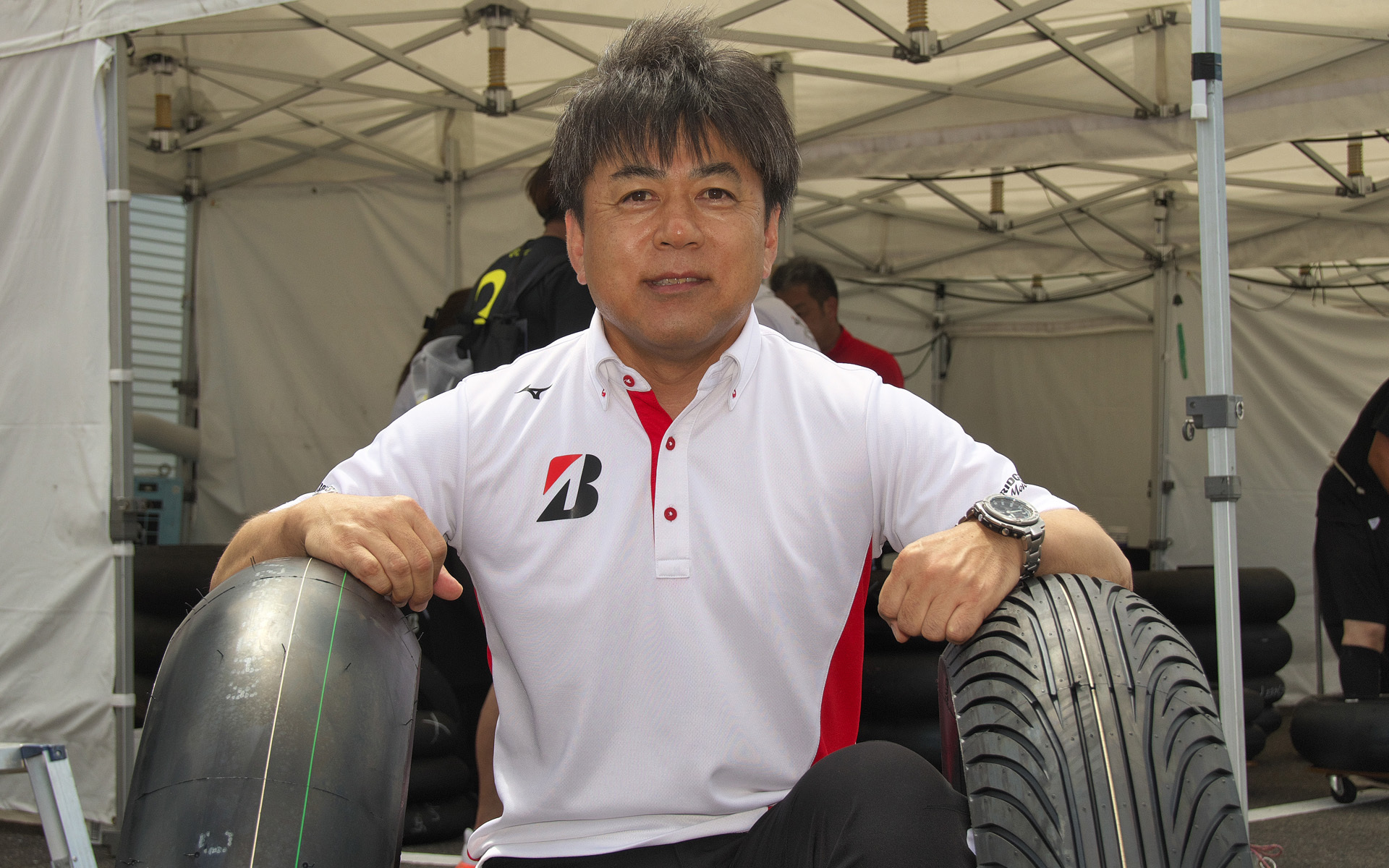 決勝レースでは右のウェットタイヤが使われることになるのか