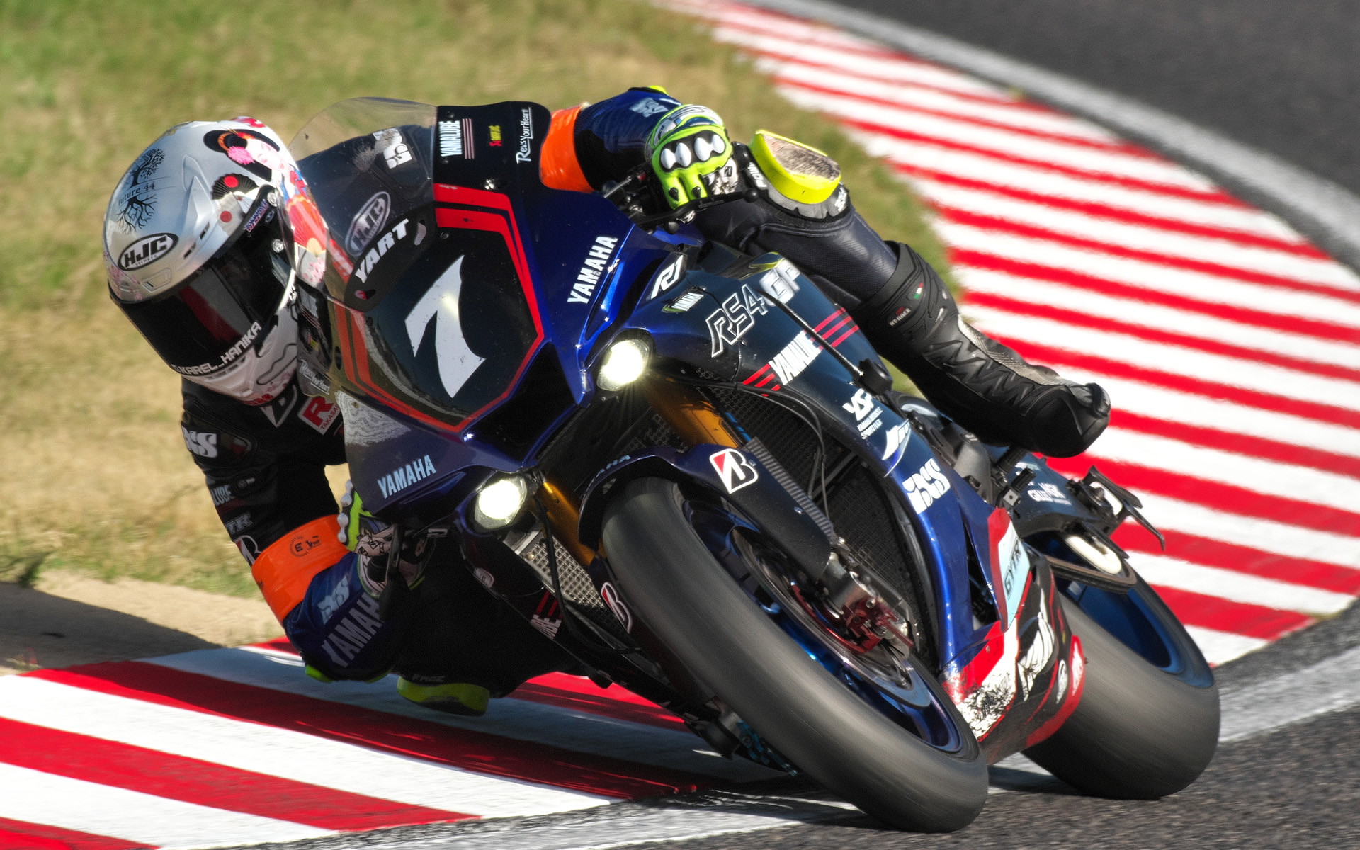 マシントラブルにより7号車は下位に沈む