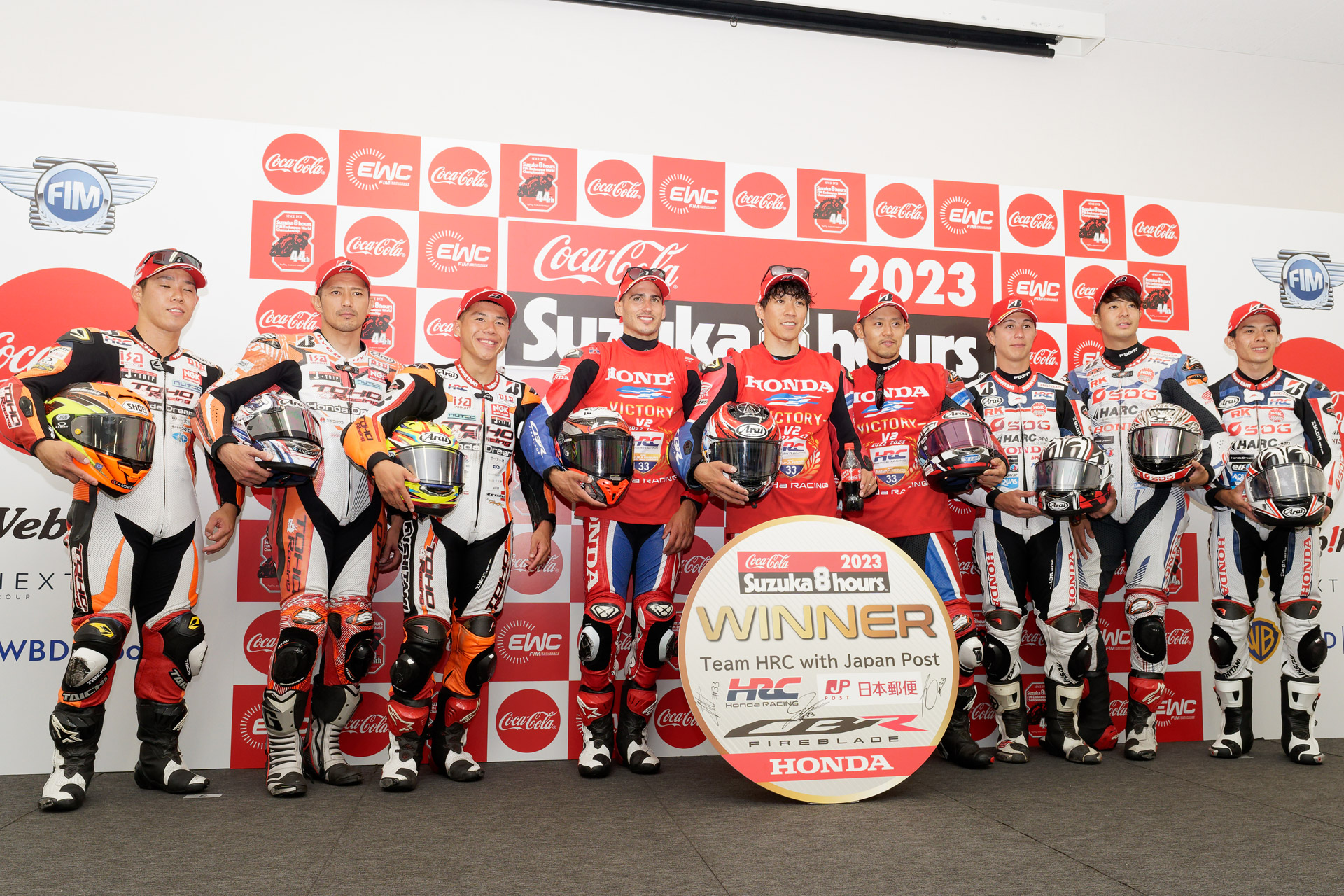 表彰台を獲得した3チーム