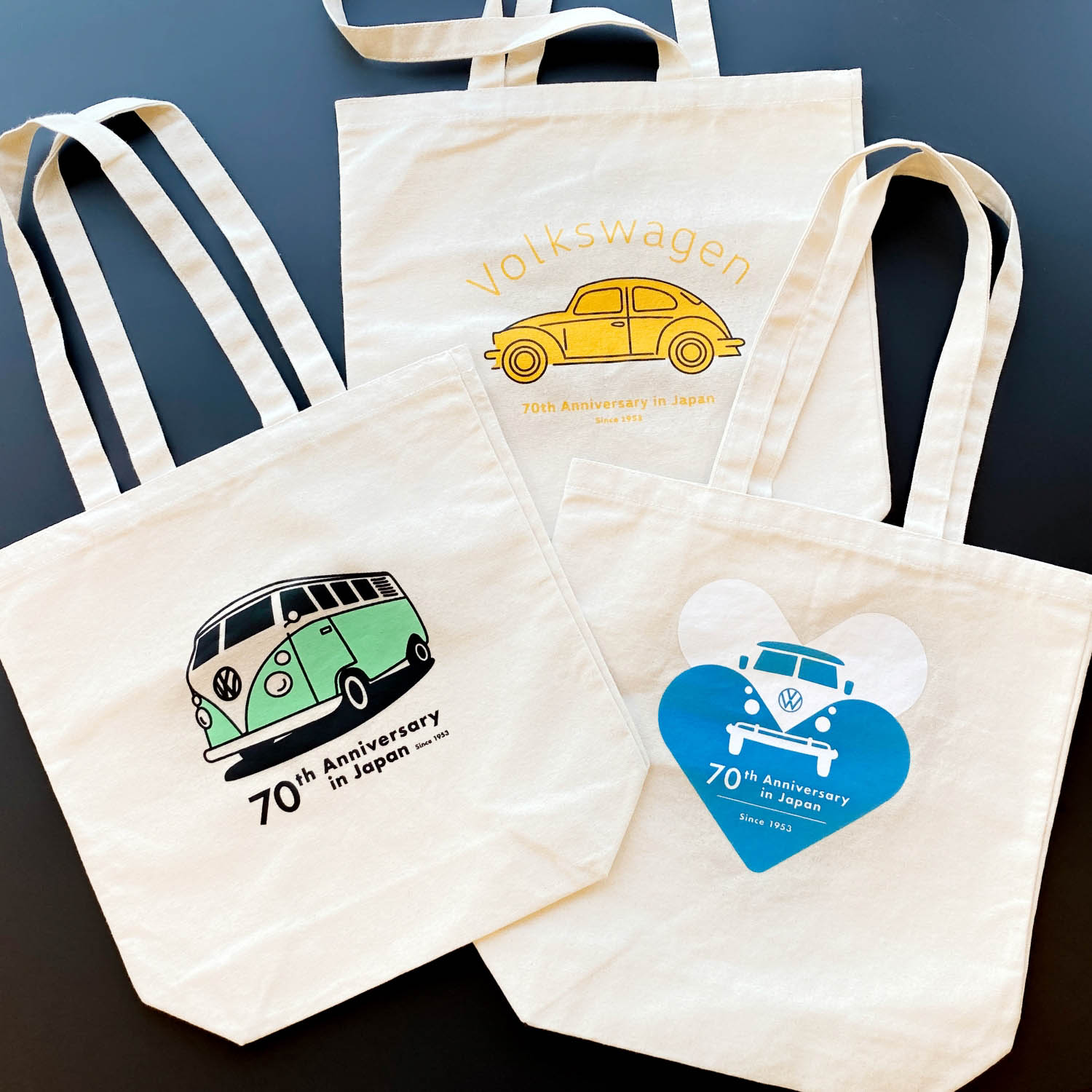 アンケートに回答すると、“Love Brand”デザインのトートバッグをプレゼント