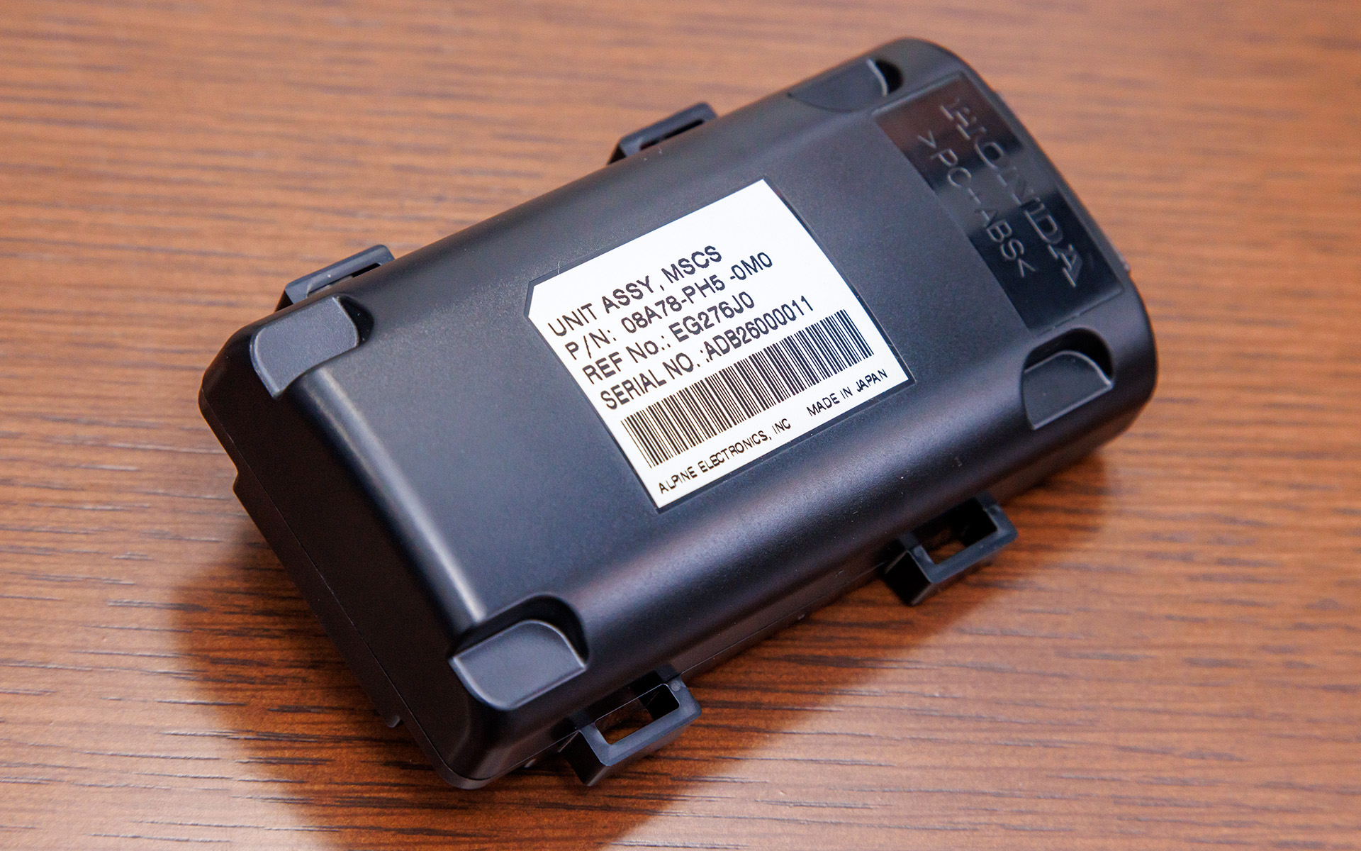 「リアカメラ de あんしんプラス」は4世代目となり、本体ユニットの内部基板を刷新しているが、ケース自体のサイズは大きくしないよう工夫を凝らしたという