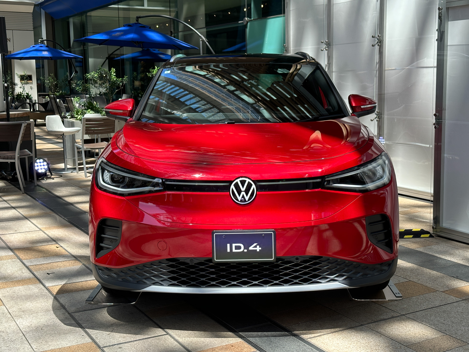 東京ミッドタウンで開催される「Volkswagen ID.4 Caravan」