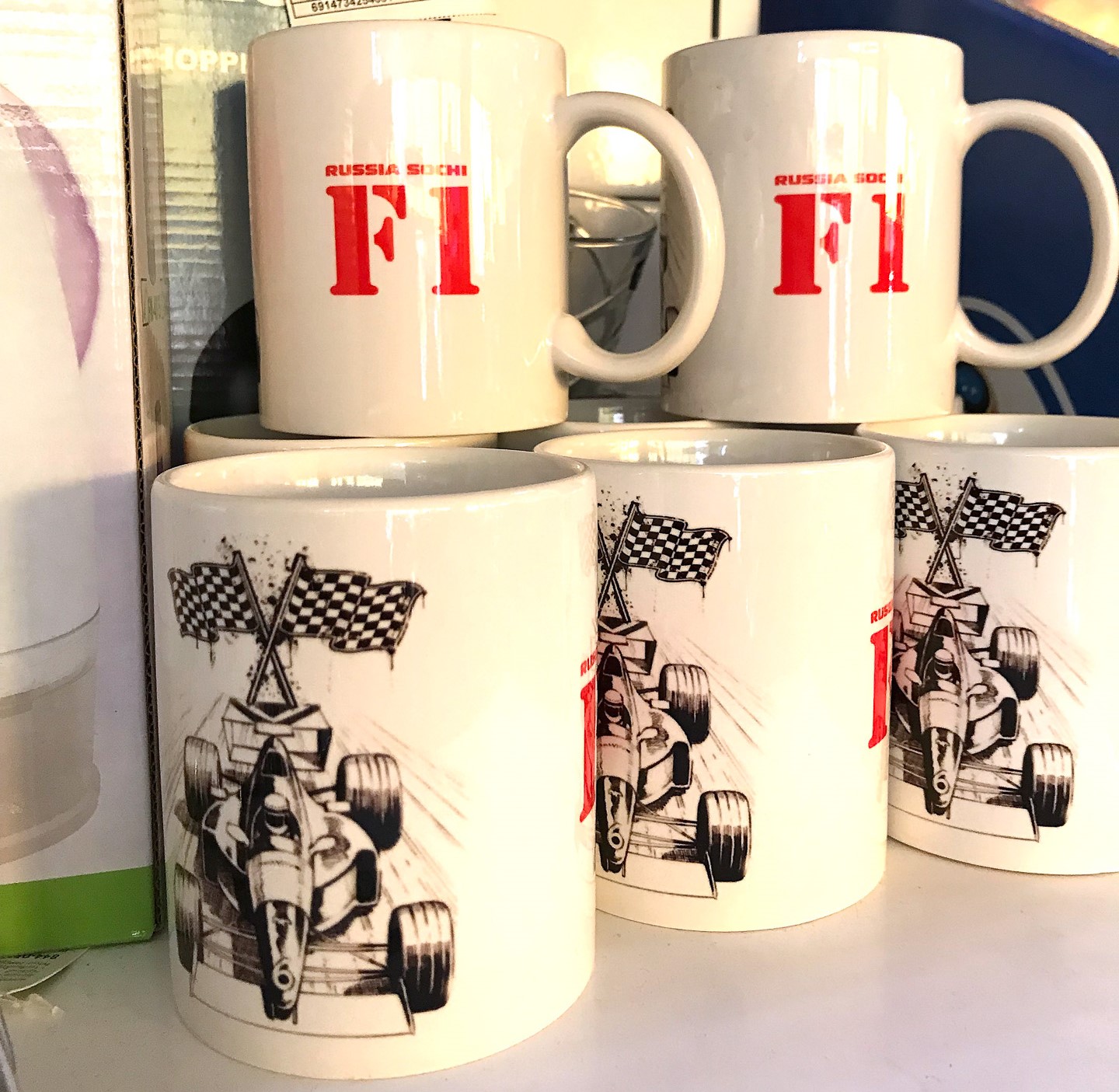 F1関連のお土産も売られていた