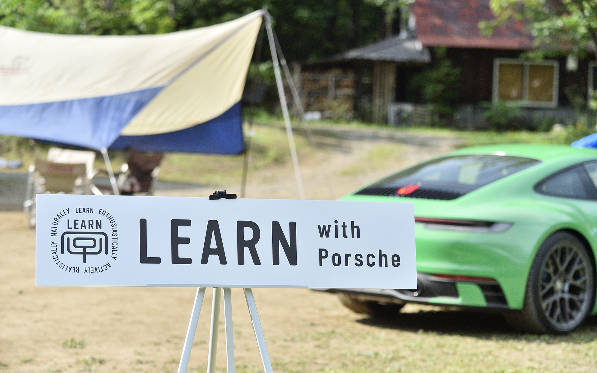 2021年にスタートしたポルシェジャパン独自のCSRプロジェクト「LEARN with Porsche 2023」。今回はものづくりが好きな若者向けのプログラムに密着取材した