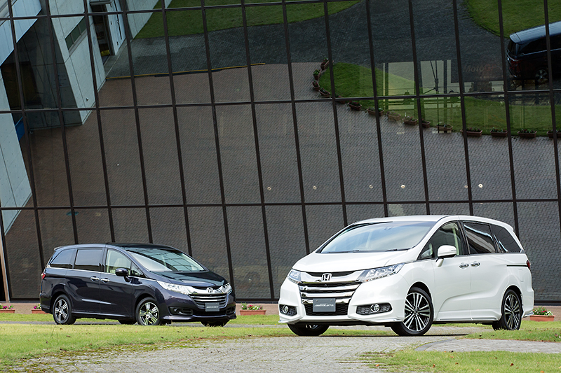 「現行」の初期型オデッセイ（写真は2013年デビュー時に撮影したもの）