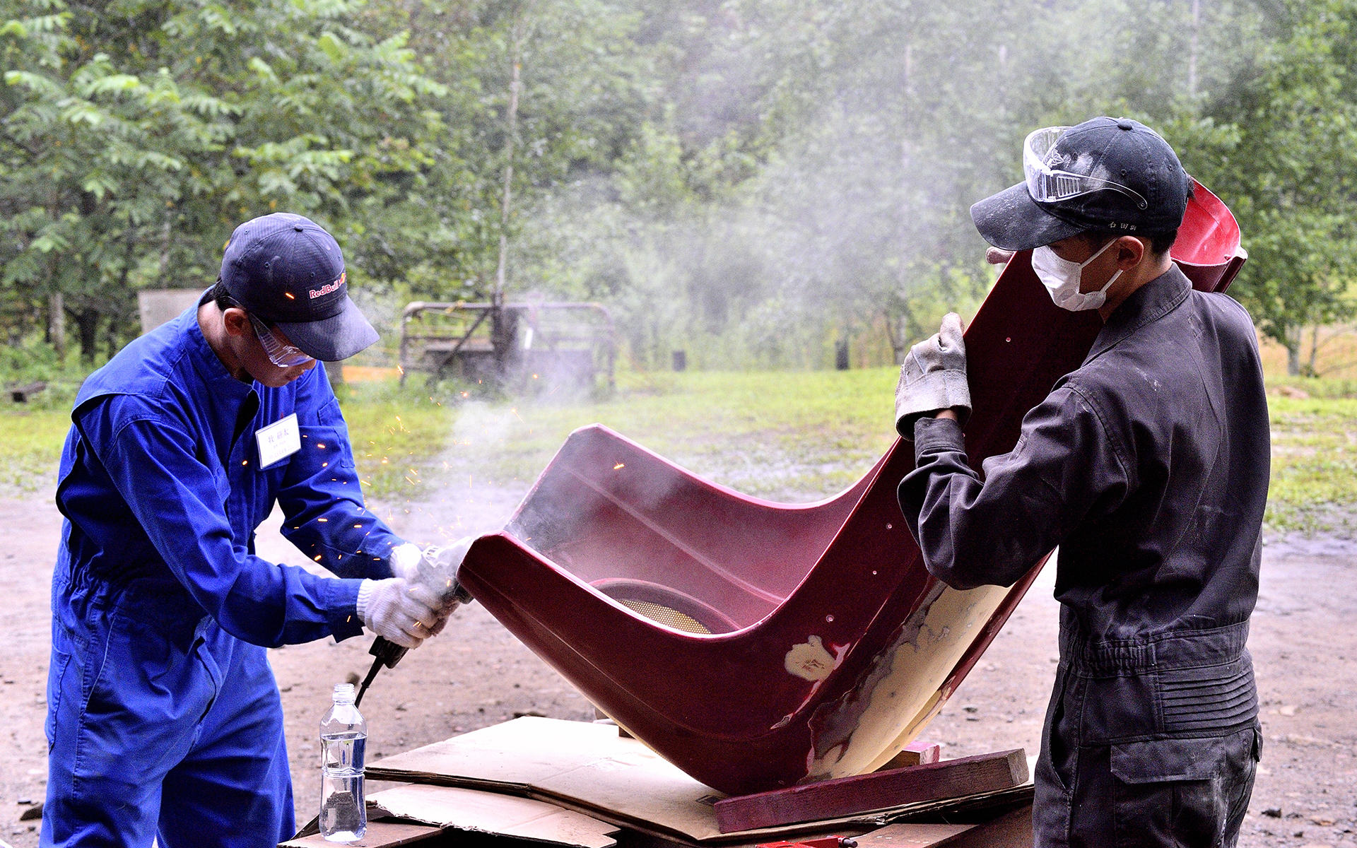 もっとも負担が大きかったといえるボンネット担当の牧くんと石田くん