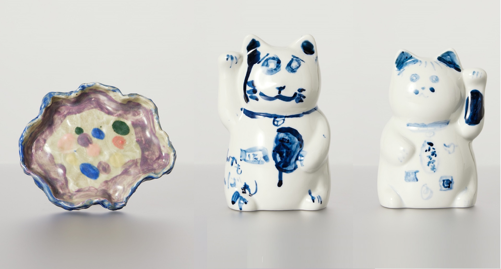 作品例（左から）：ちさとさん作「益子焼プレート」770円、はるきさん作「招き猫」5500円、だいきさん作「招き猫」1万1000円