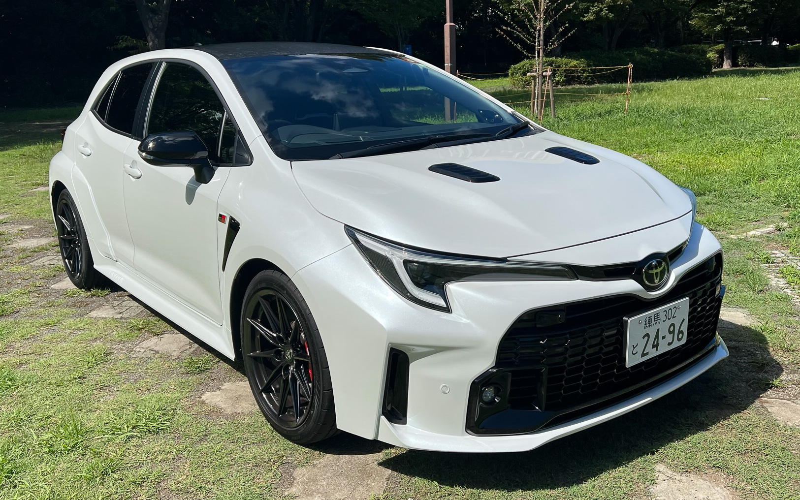 一部改良されたGRカローラ。外観の違いはない