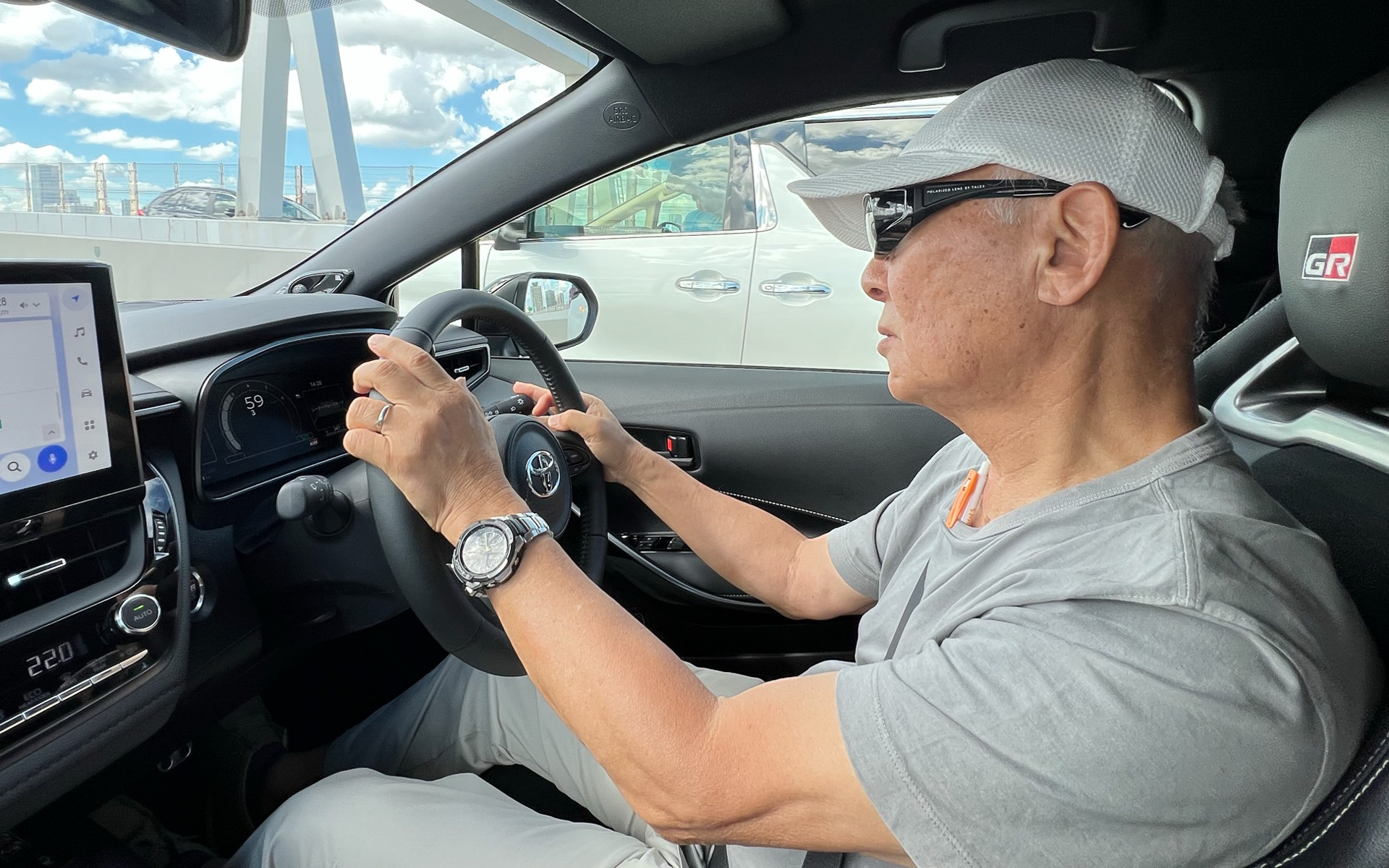 首都高速や一般道を試乗