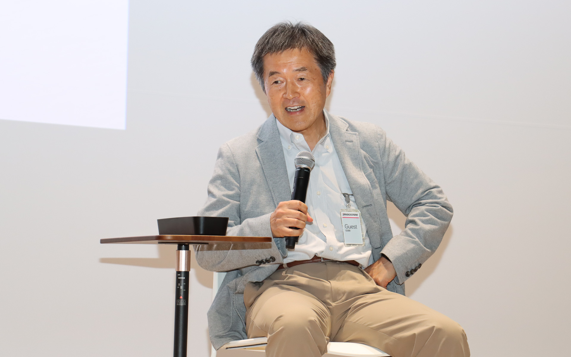 東レ・カーボンマジックの奥社長