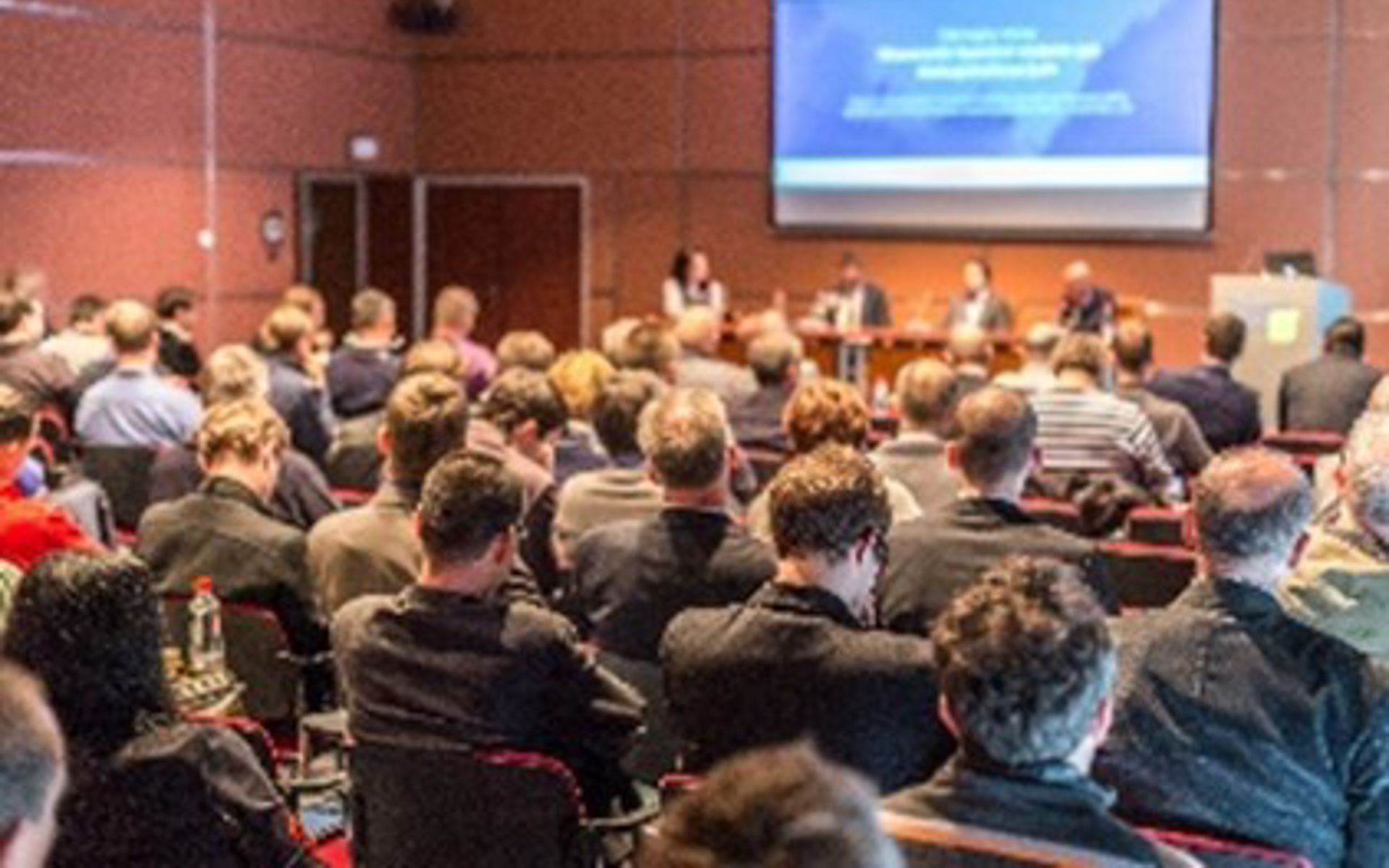 トークショーは子供から大人まで楽しめる幅広いテーマで展開するとしている