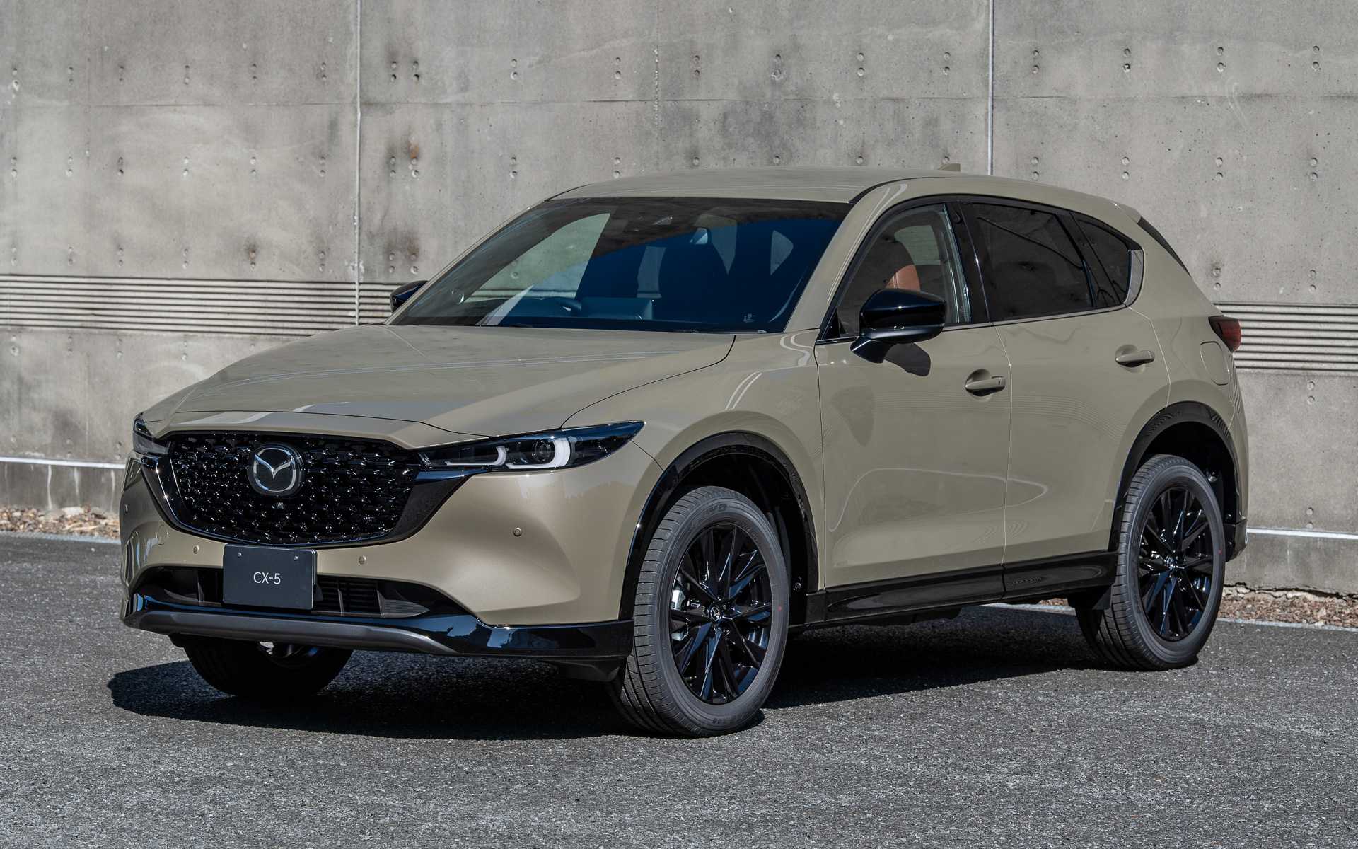 特別仕様車「Retro Sports Edition（レトロスポーツエディション）」