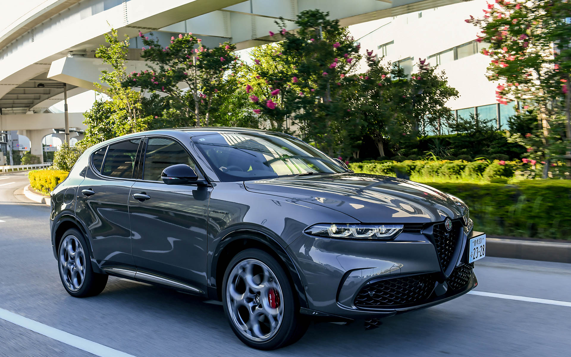 アルファ ロメオ「トナーレ Plug-in Hybrid Q4」