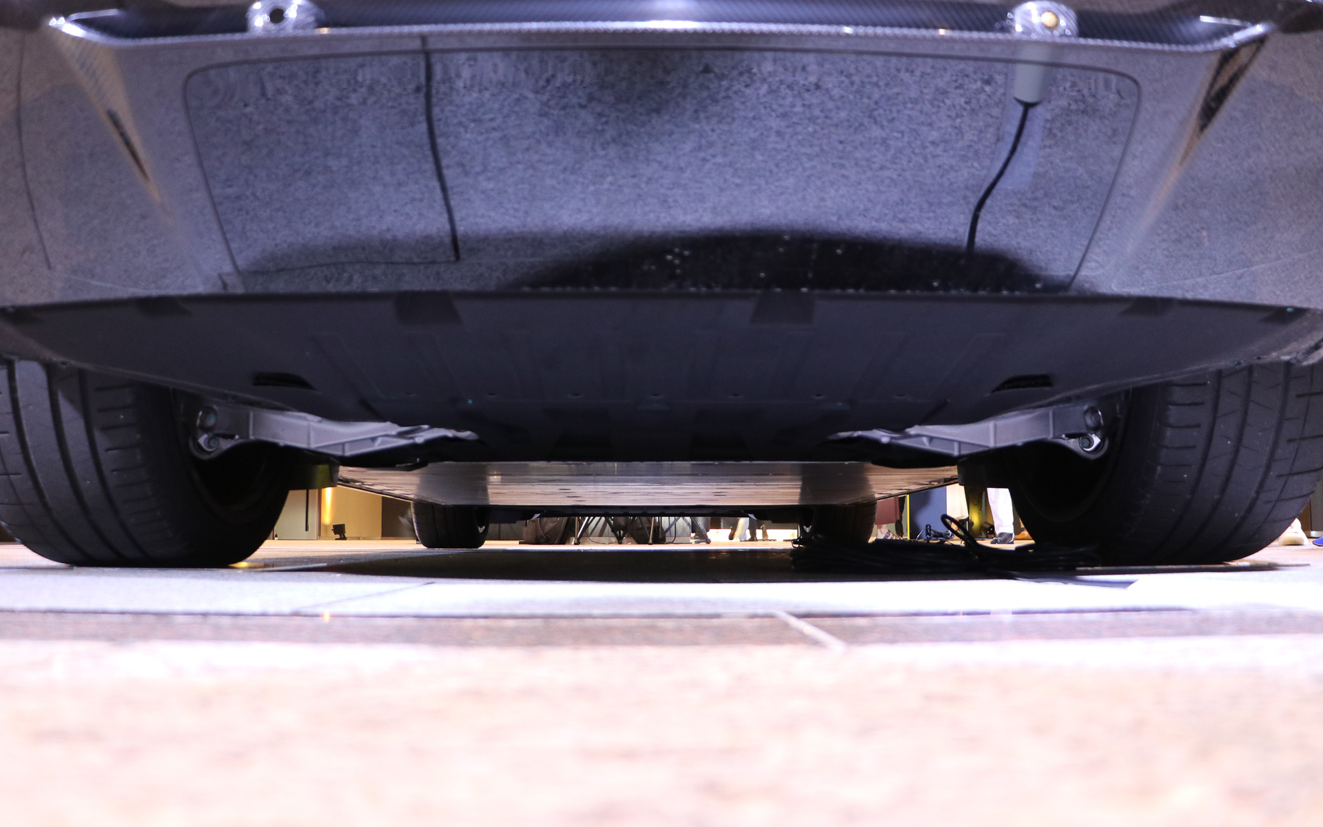 床下はフルフラット