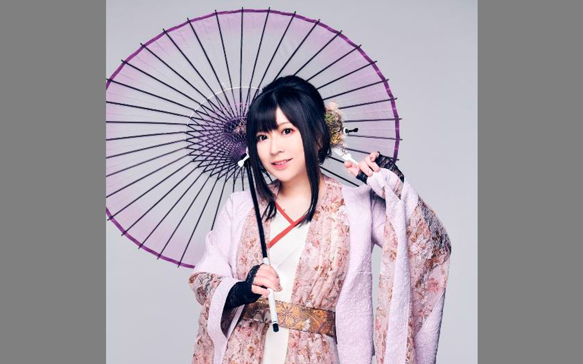 鈴華ゆう子さん