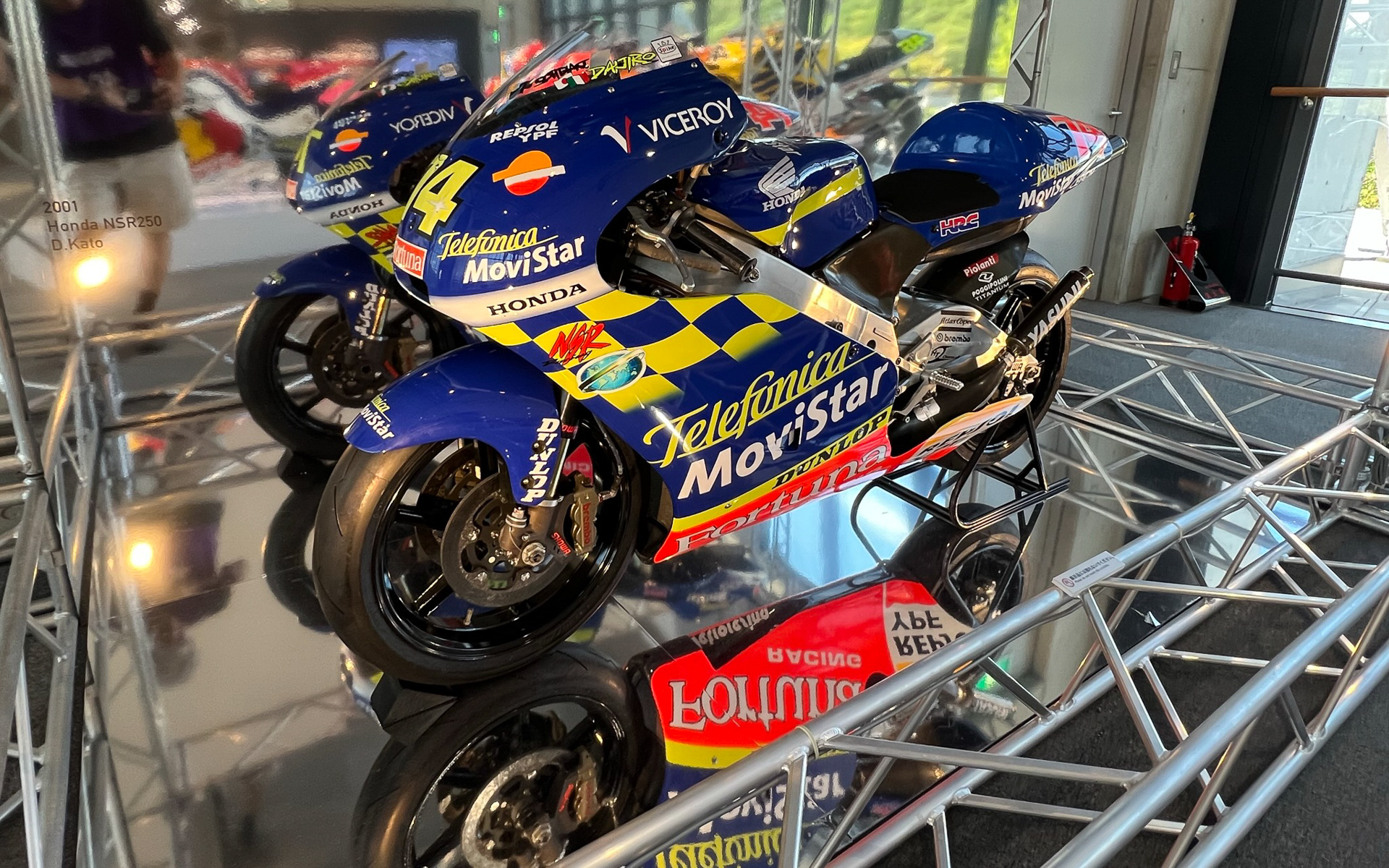 不意に目に入ってきたNSR250（2001） 加藤 大治郎。ただただ、ひたすらに泣ける