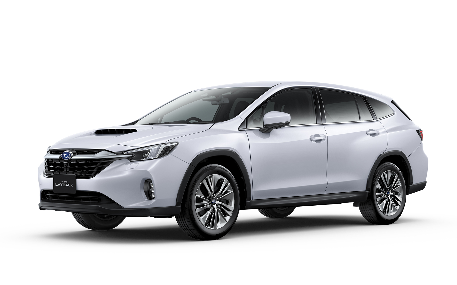 新型レヴォーグ レイバック（セラミックホワイト）