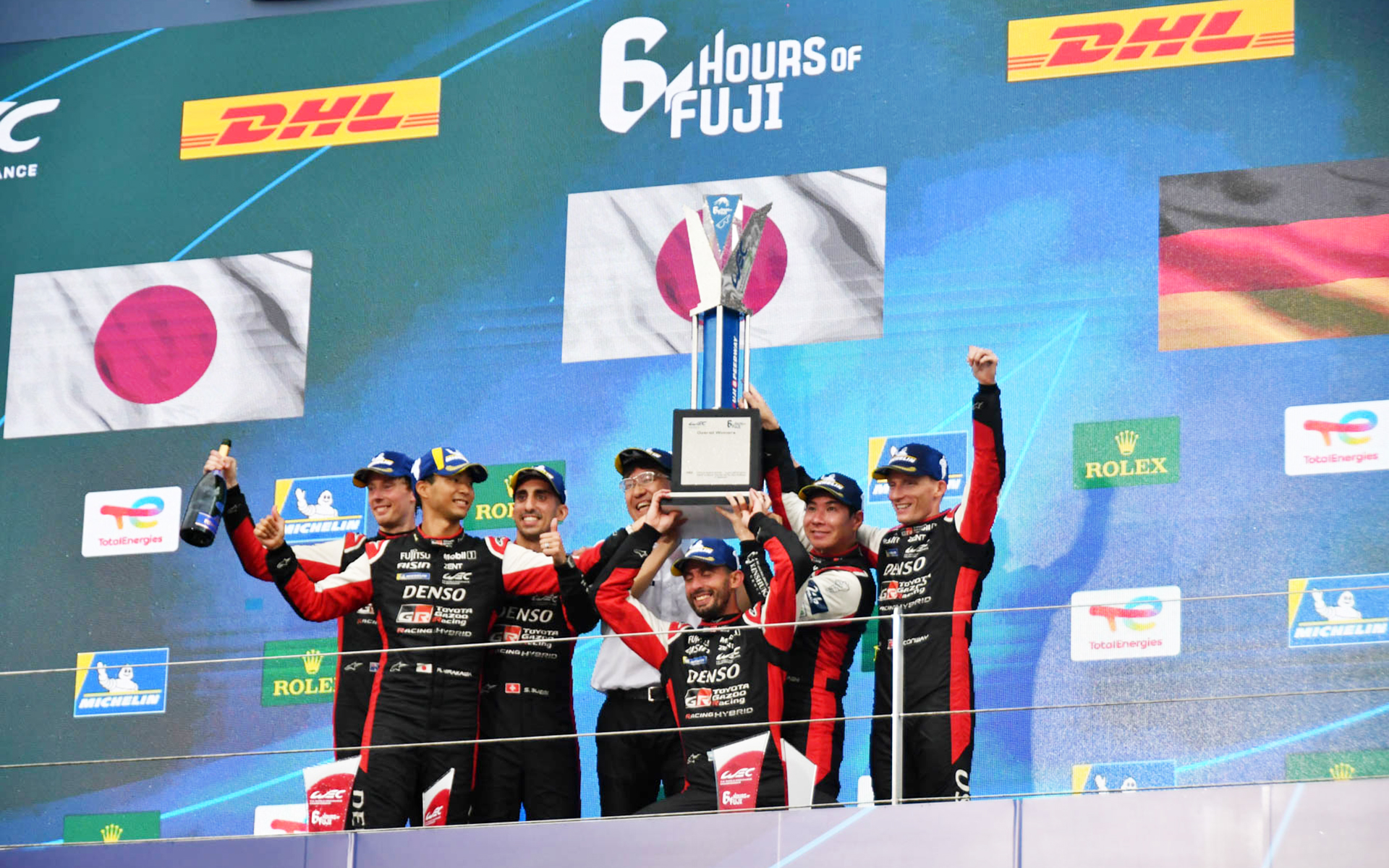 マニファクチャラー選手権でチャンピオンを獲得した