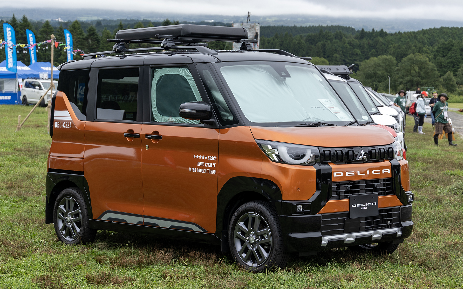 デリカミニの純正アクセサリー装着車