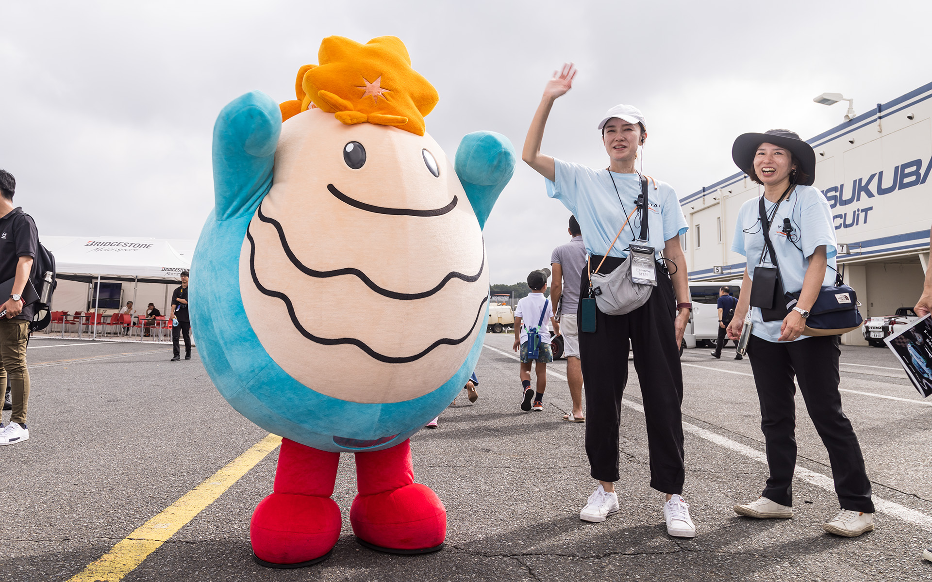 広島県のキャラクターであるブンカッキーも登場