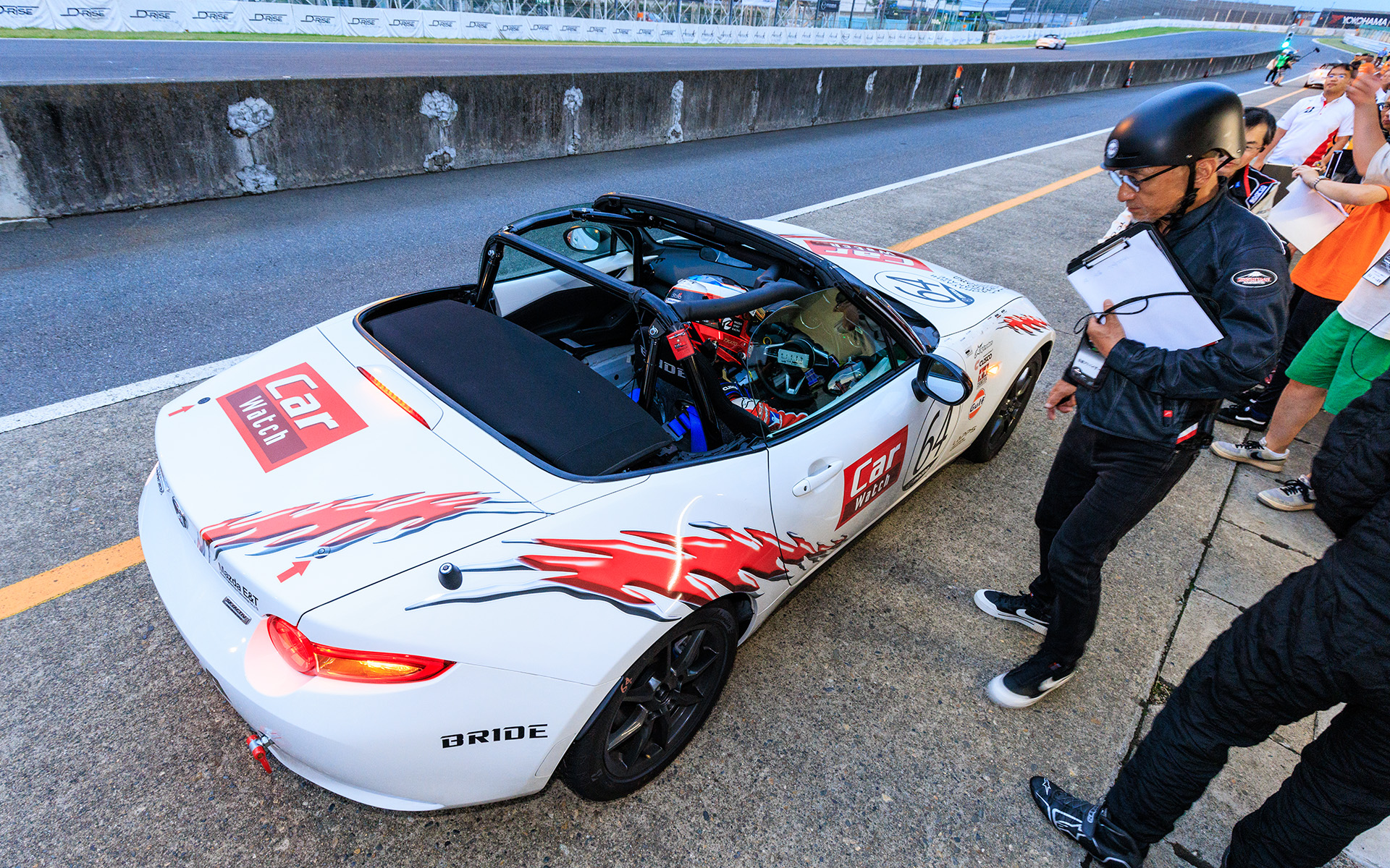 10分少々で作業終了、コースに復帰準備も完了した