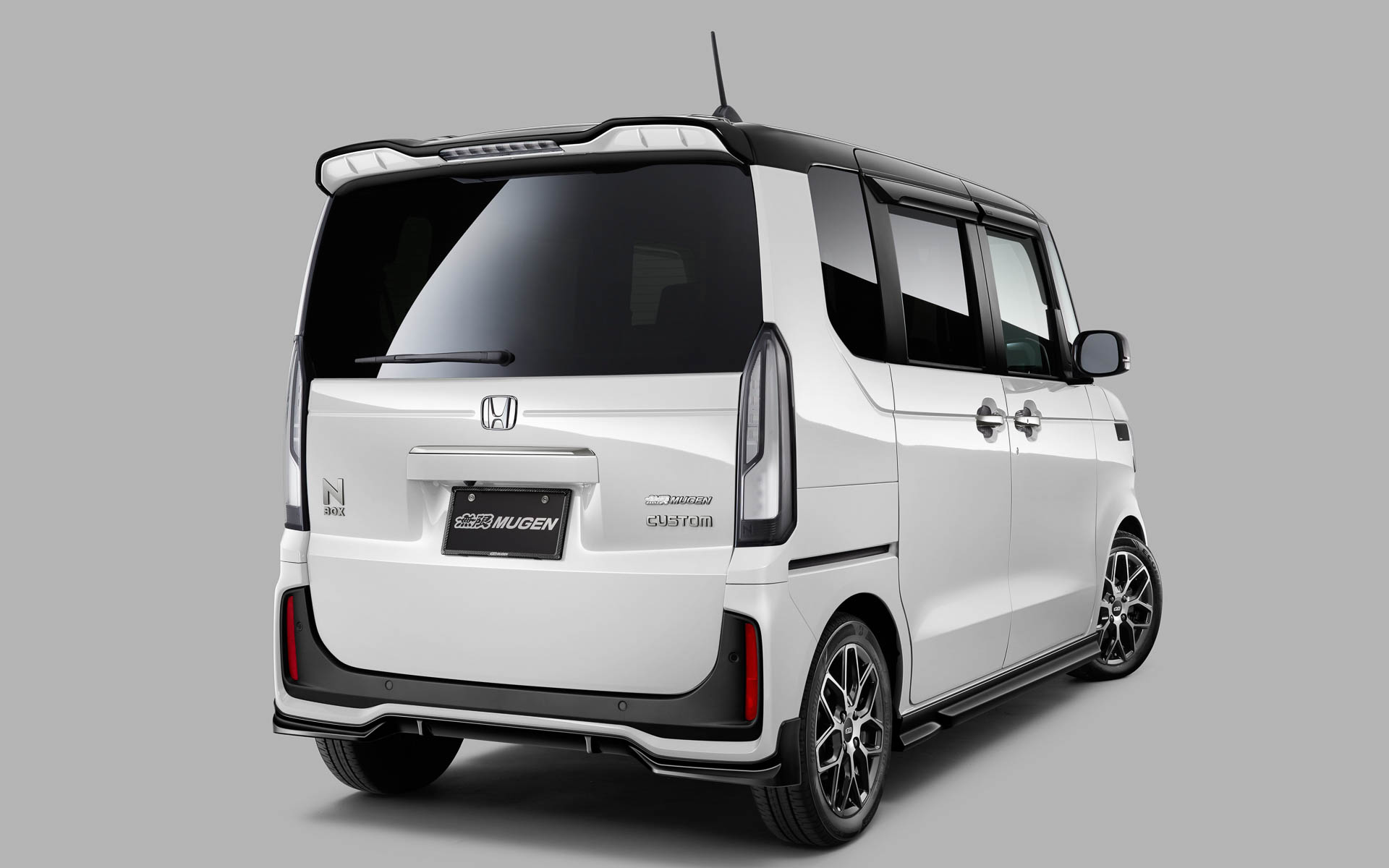 リアスタイリング