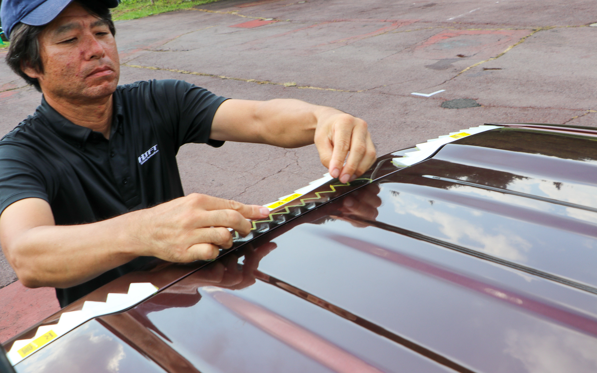 実効空力デバイスはマグネットで簡単に脱着できるようにしてある