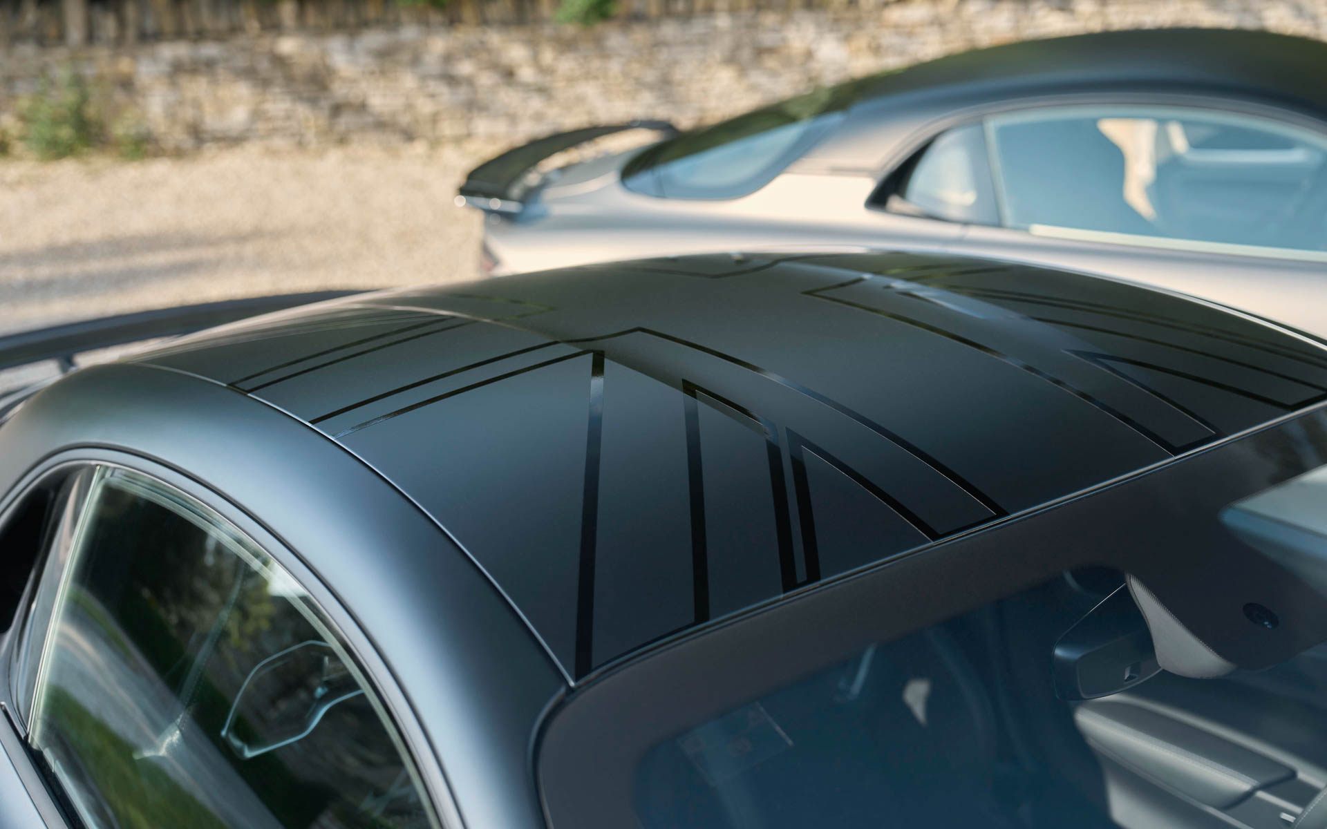 ユニオンジャックのルーフデカールをオプションで選択可能