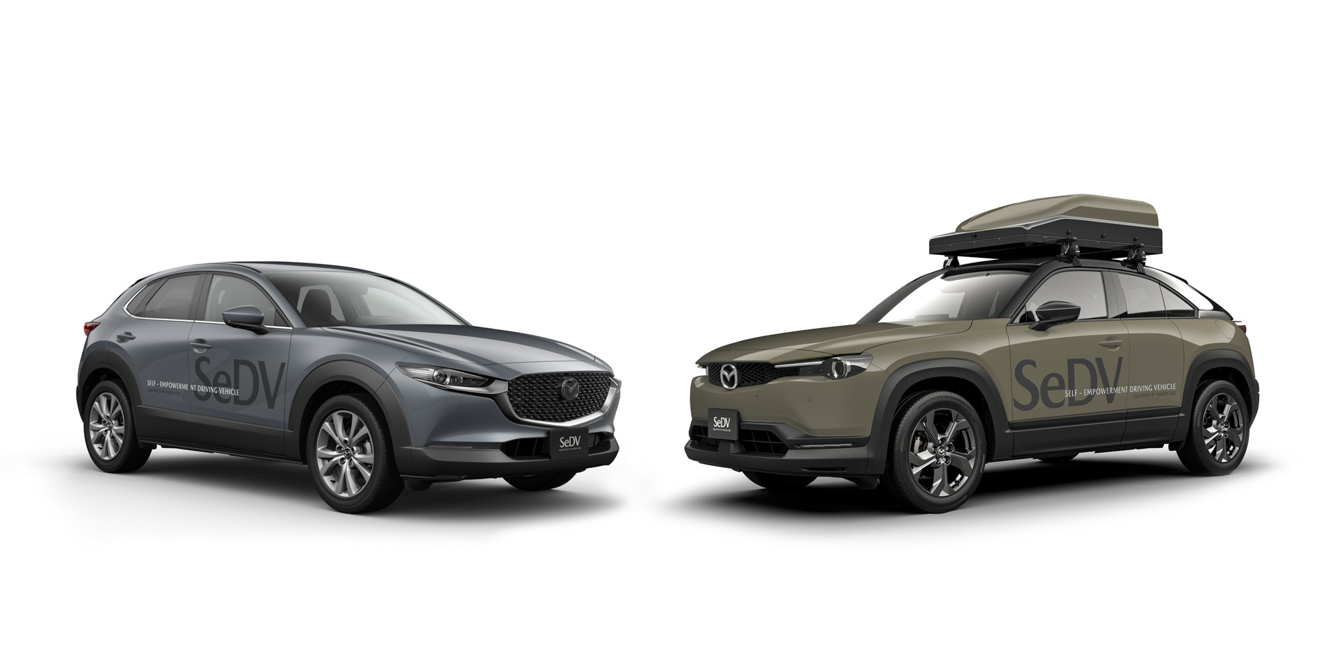 「MAZDA CX-30 SeDV」（参考出品車）、「MAZDA MX-30 SeDV」