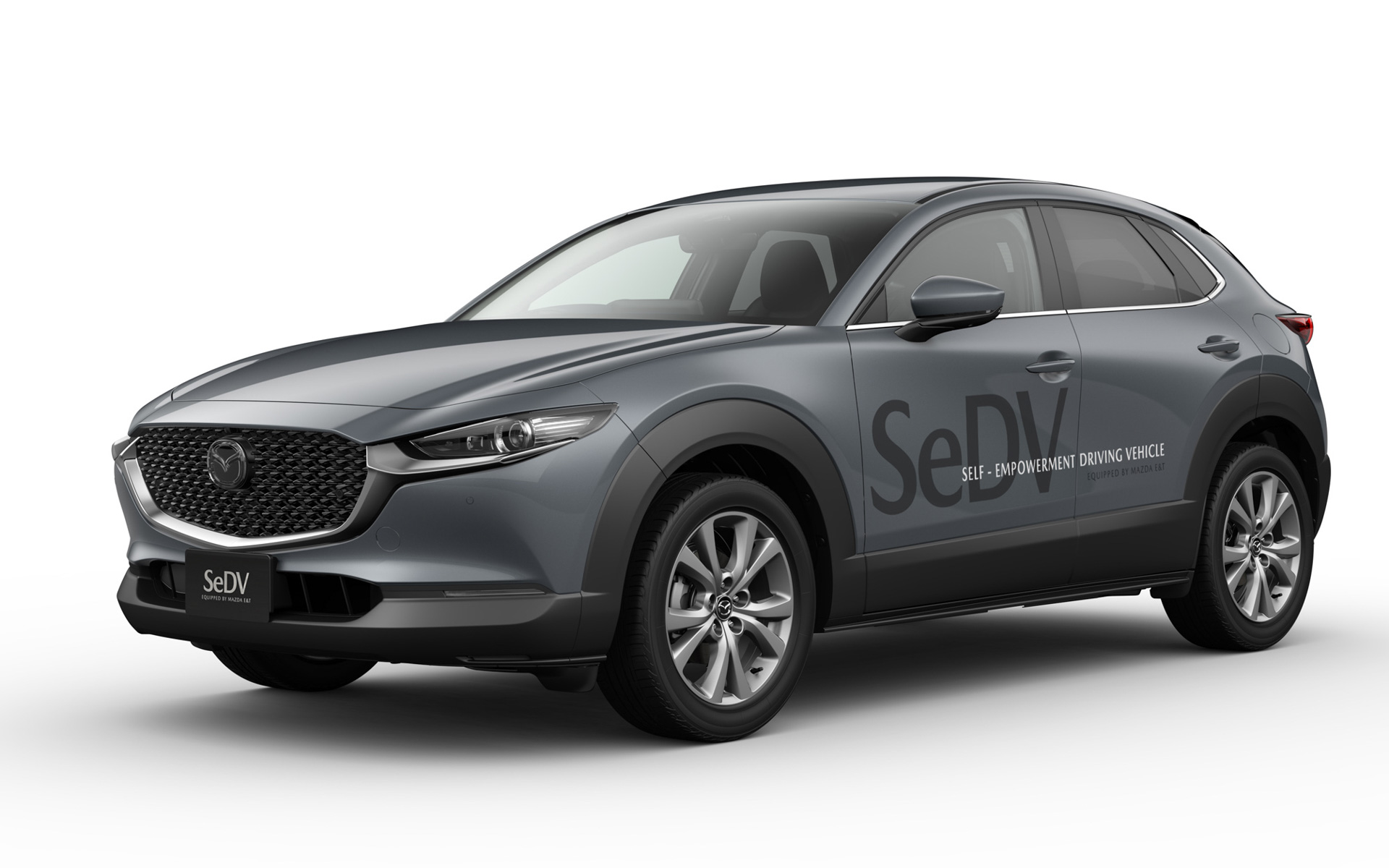 「MAZDA CX-30 SeDV」（参考出品車）