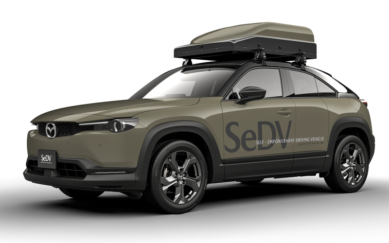 マツダ、手動運転装置付き「CX-30 SeDV」を「国際福祉機器展 H.C.R.