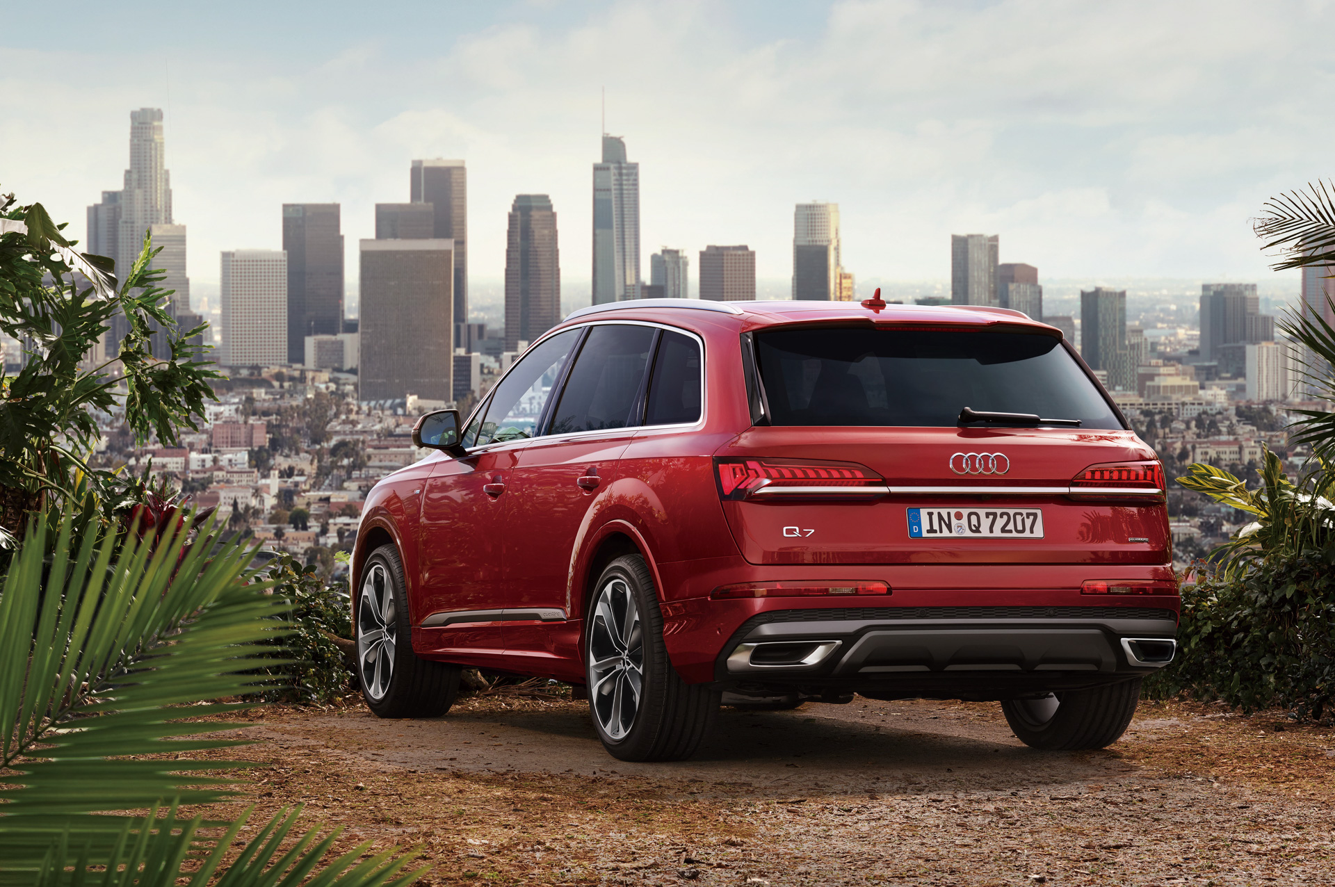 アウディのフルサイズSUV「Q7」に直噴ターボディーゼルTDIモデル登場