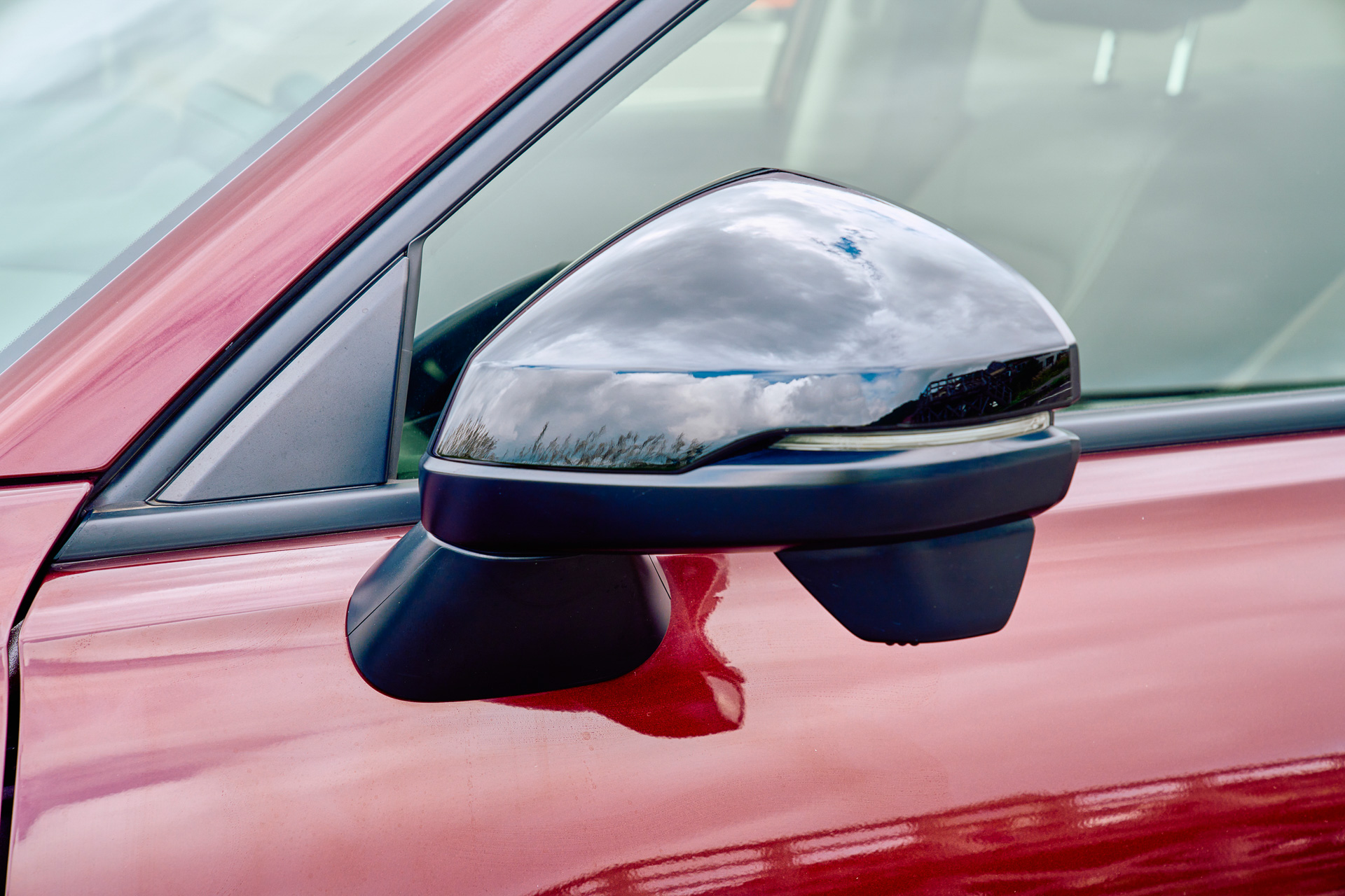 ドアミラーカバー/左右セット（9900円）