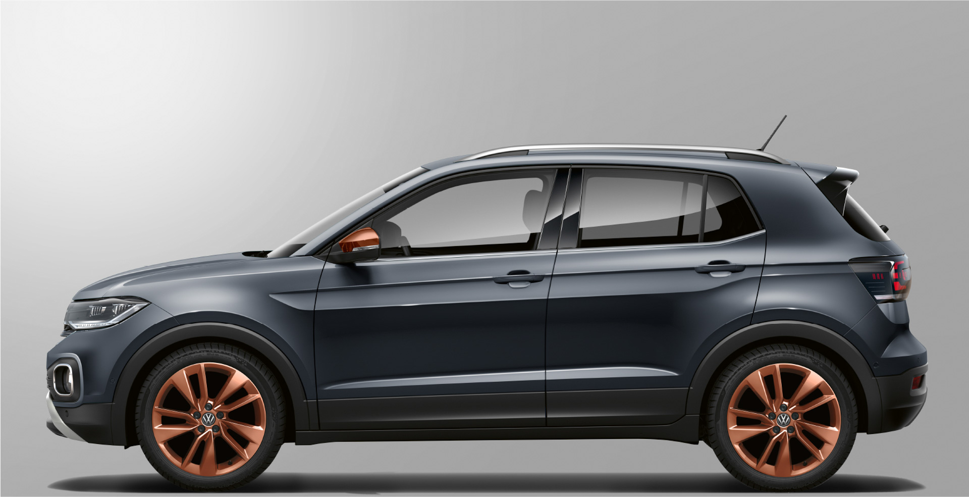 「スモーキーグレーメタリック」